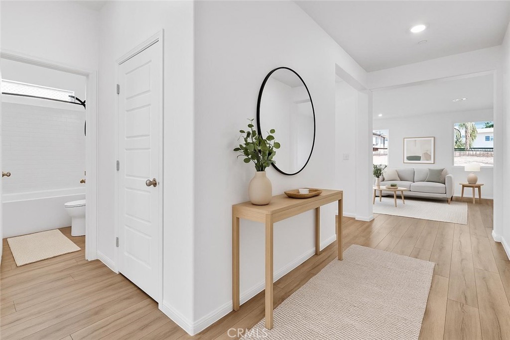 Menifee, California, 92584, United States, 5 Bedrooms Bedrooms, ,3 BathroomsBathrooms,Residential,For Sale,1936987