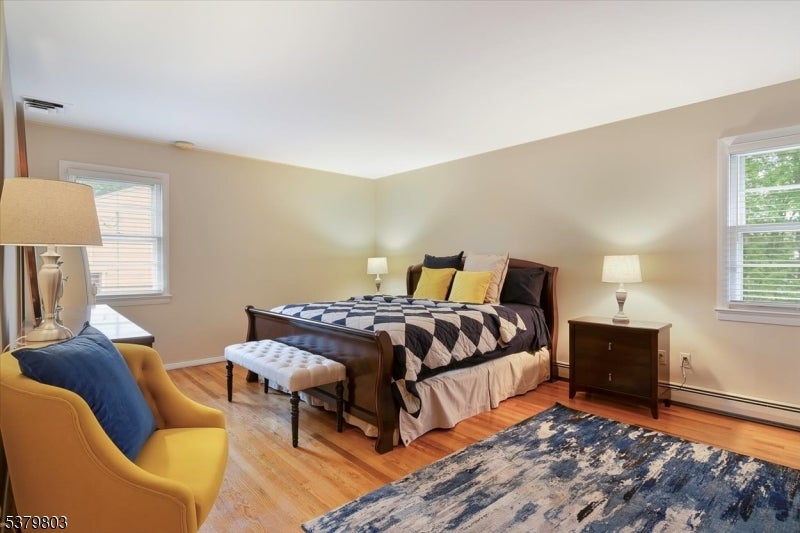 Fairfield Twp., New Jersey, 07004, United States, 3 Bedrooms Bedrooms, ,3 BathroomsBathrooms,Residential,For Sale,1923518