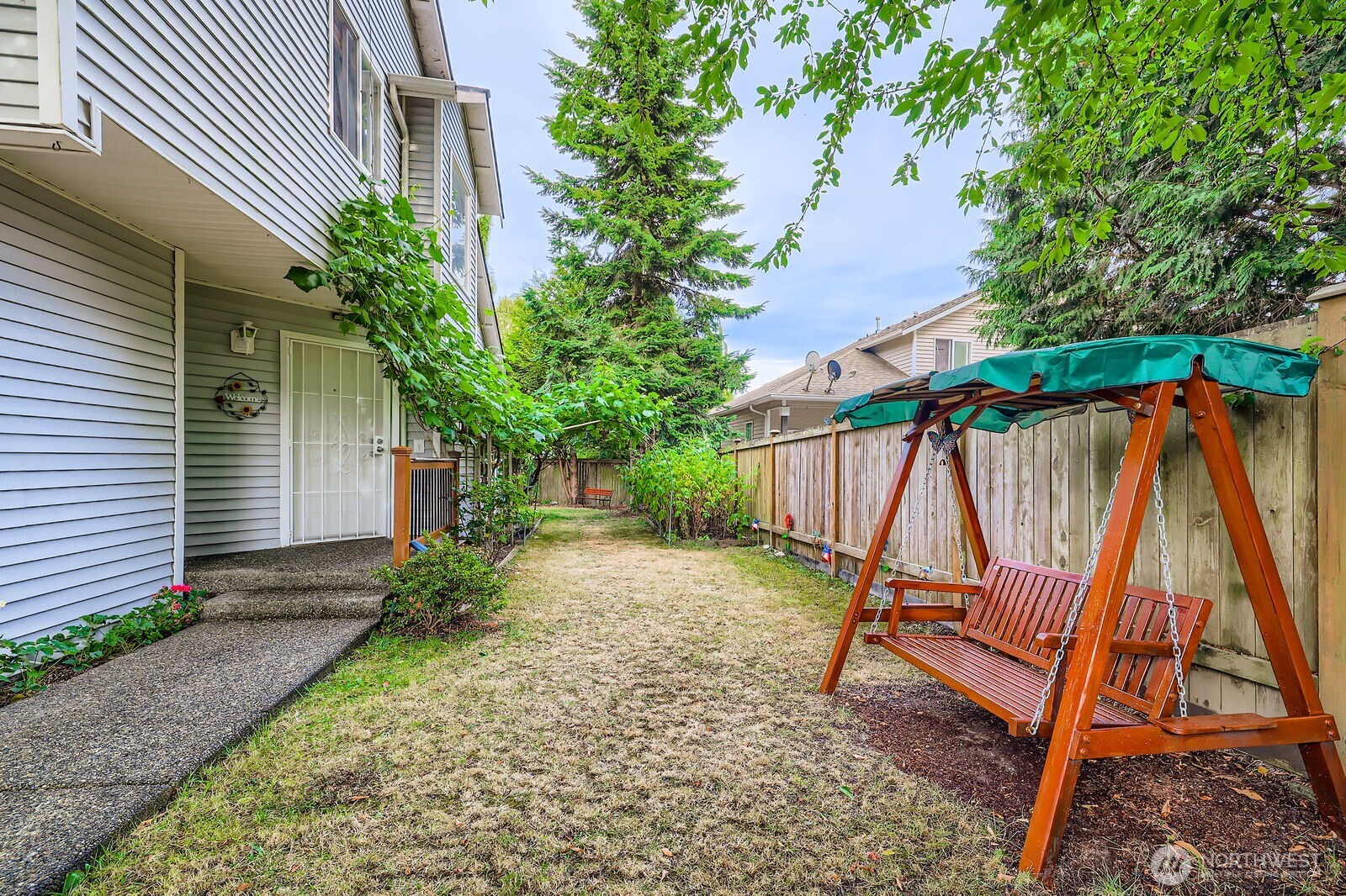 Lake Stevens, Washington, 98258, United States, 3 Bedrooms Bedrooms, ,3 BathroomsBathrooms,Residential,For Sale,1942616