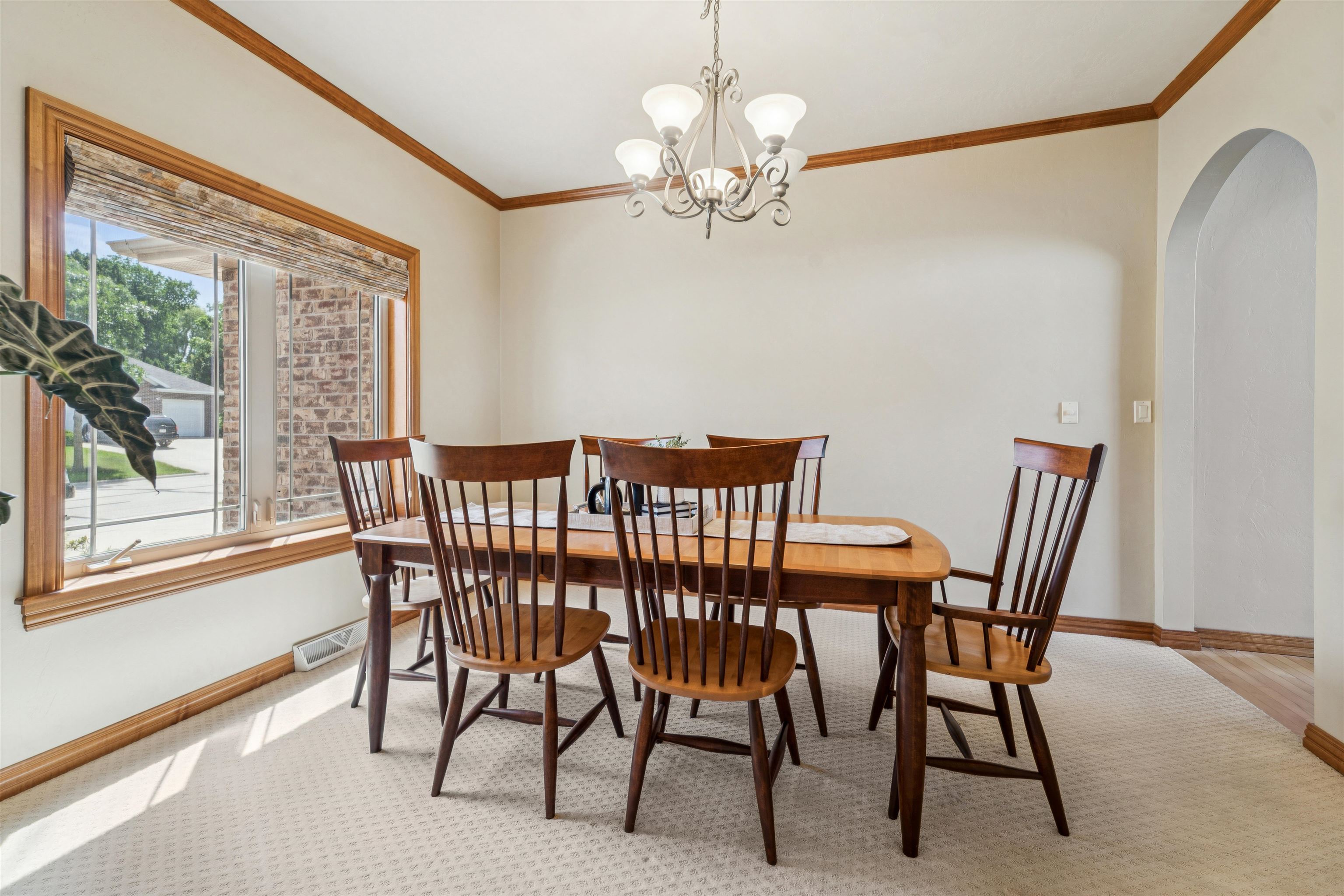 GREEN BAY, Wisconsin, 54311, United States, 4 Bedrooms Bedrooms, ,4 BathroomsBathrooms,Residential,For Sale,1911025