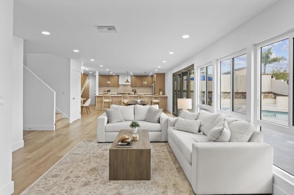 Chula Vista, California, 91911, United States, 5 Bedrooms Bedrooms, ,3 BathroomsBathrooms,Residential,For Sale,2000991