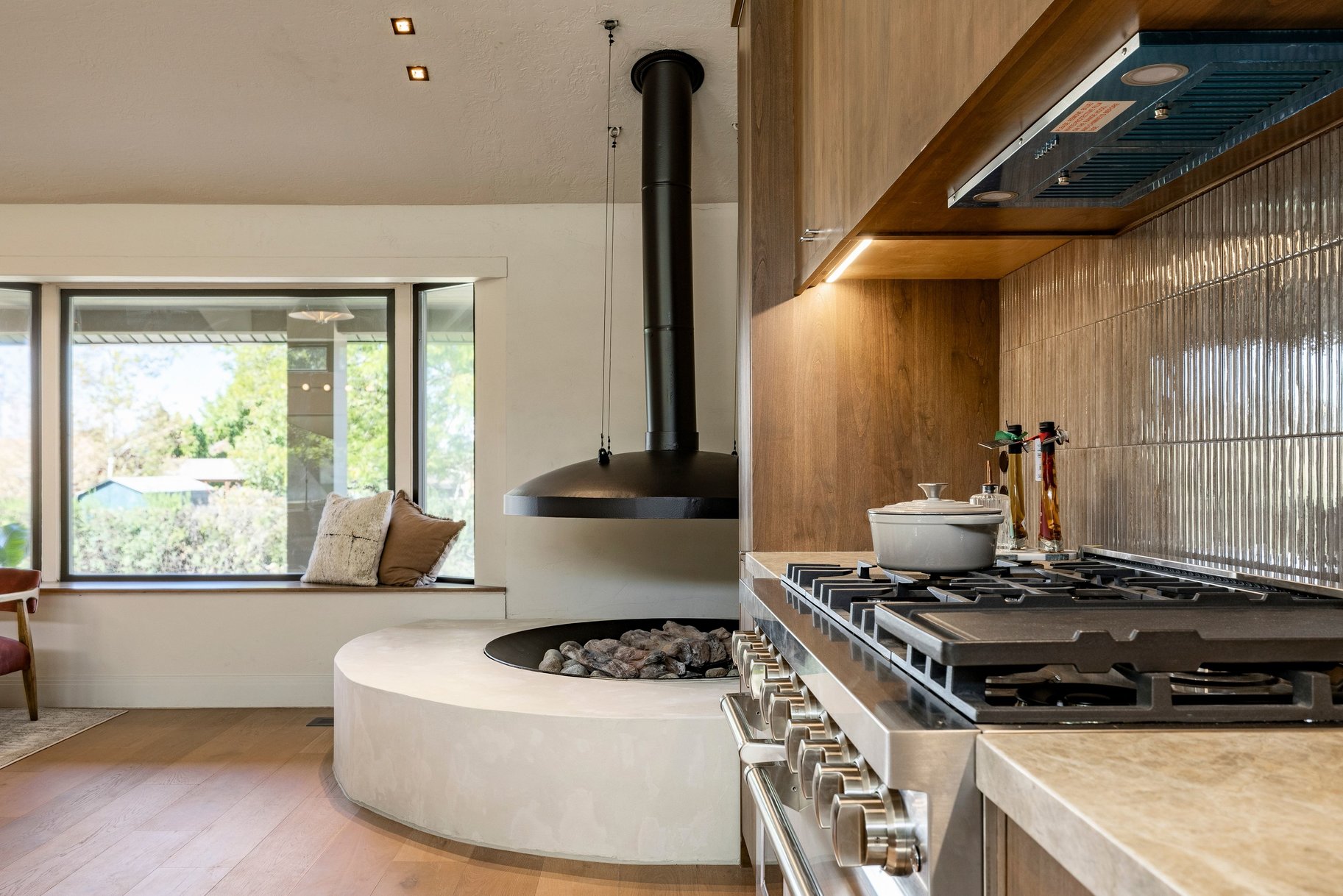  Rebuilt Mountain Modern in Holladay - 物件實景