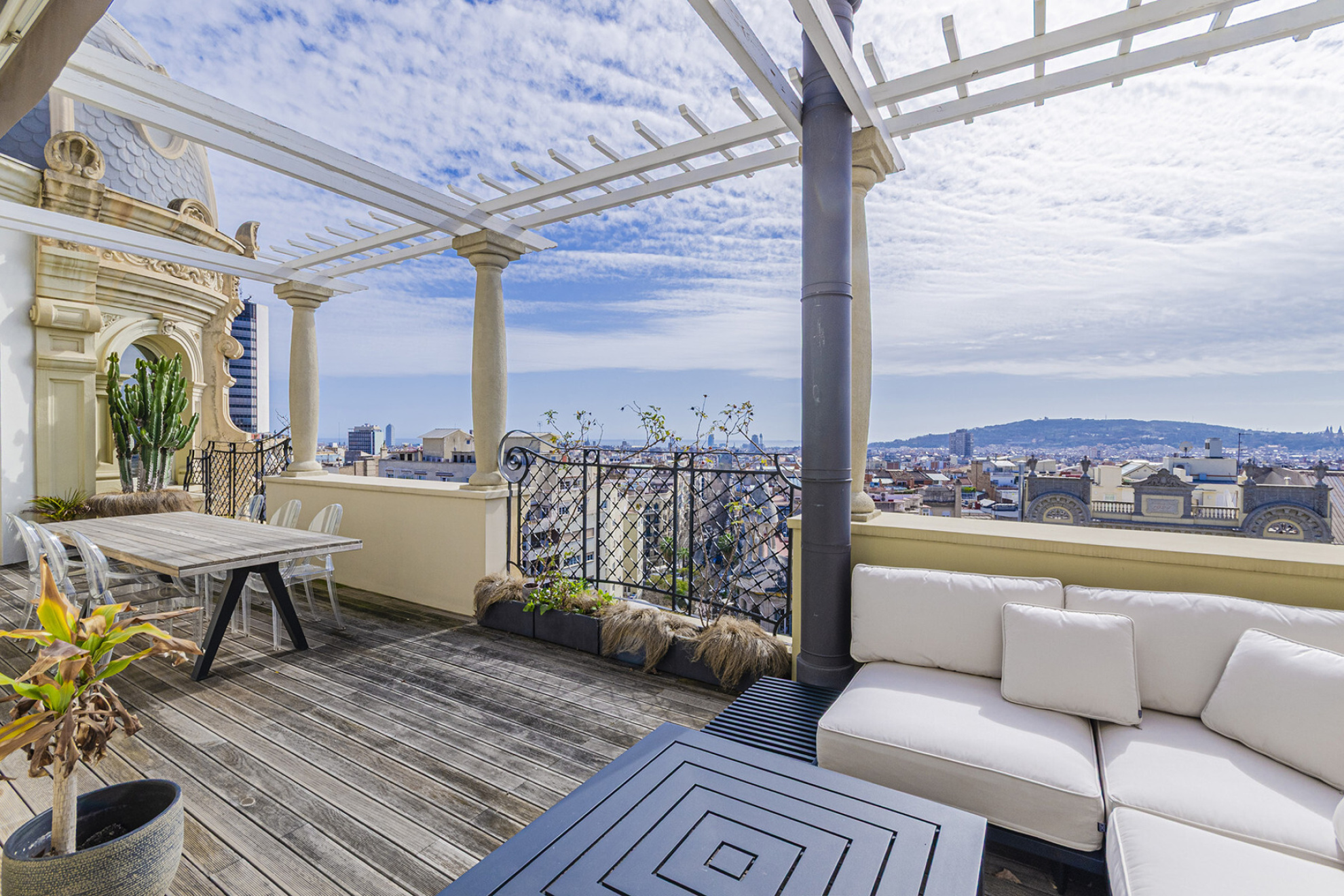  Highly unique corner penthouse with panoramic views of Barcelona - 物件實景