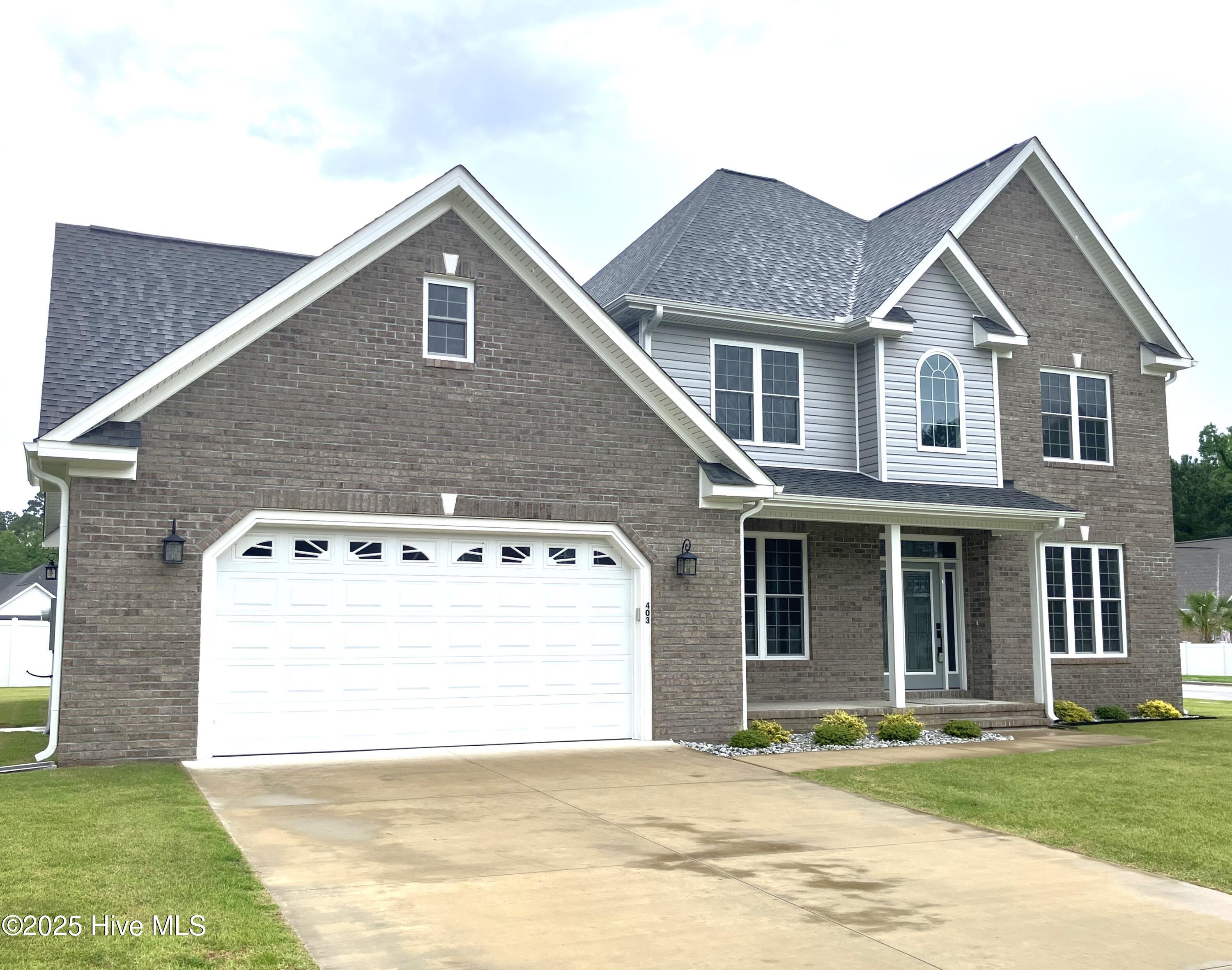 Jacksonville, North Carolina, 28546, United States, 5 Bedrooms Bedrooms, ,3 BathroomsBathrooms,Residential,For Sale,1983326