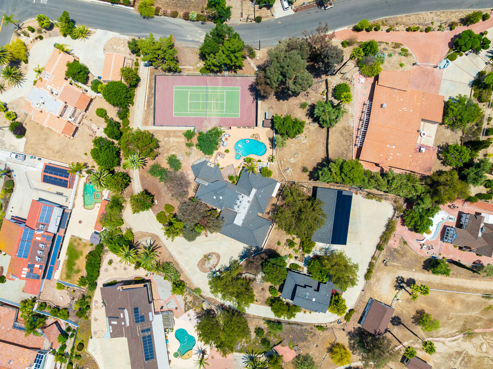 Hemet, California, 92544, United States, 6 Bedrooms Bedrooms, ,6 BathroomsBathrooms,Residential,For Sale,1849818