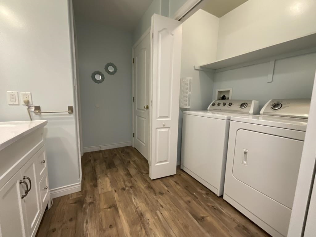 STRATFORD, Prince Edward Island, C1B 2H3, CA, 4 Bedrooms Bedrooms, ,2 BathroomsBathrooms,Residential,For Sale,1885210