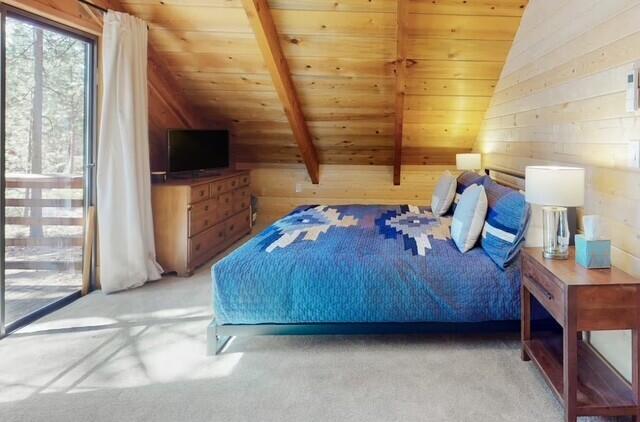 Bend, Oregon, 97707, United States, 2 Bedrooms Bedrooms, ,1 BathroomBathrooms,Residential,For Sale,1976090