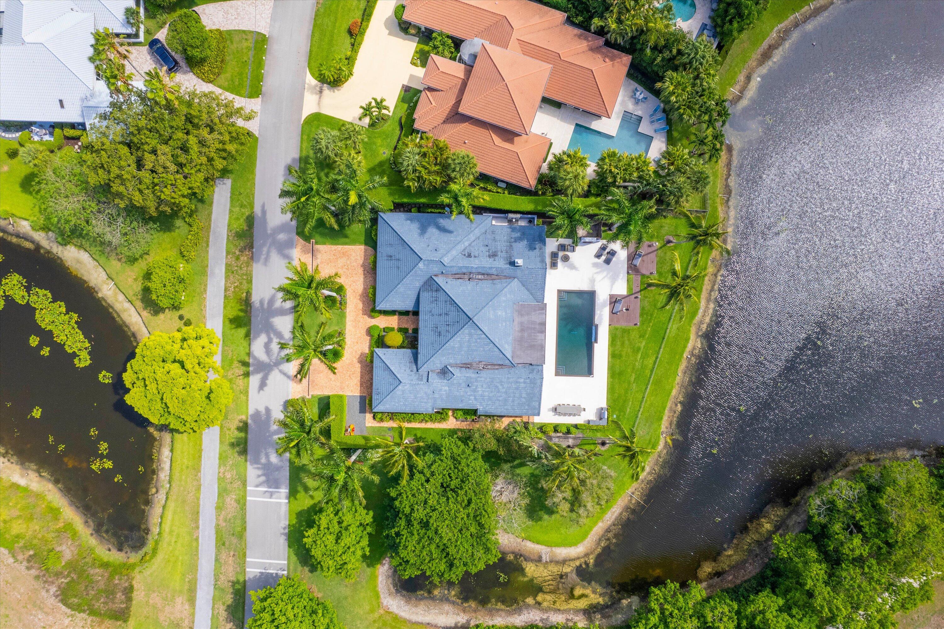  2440 Golf Brook Drive - 物件實景