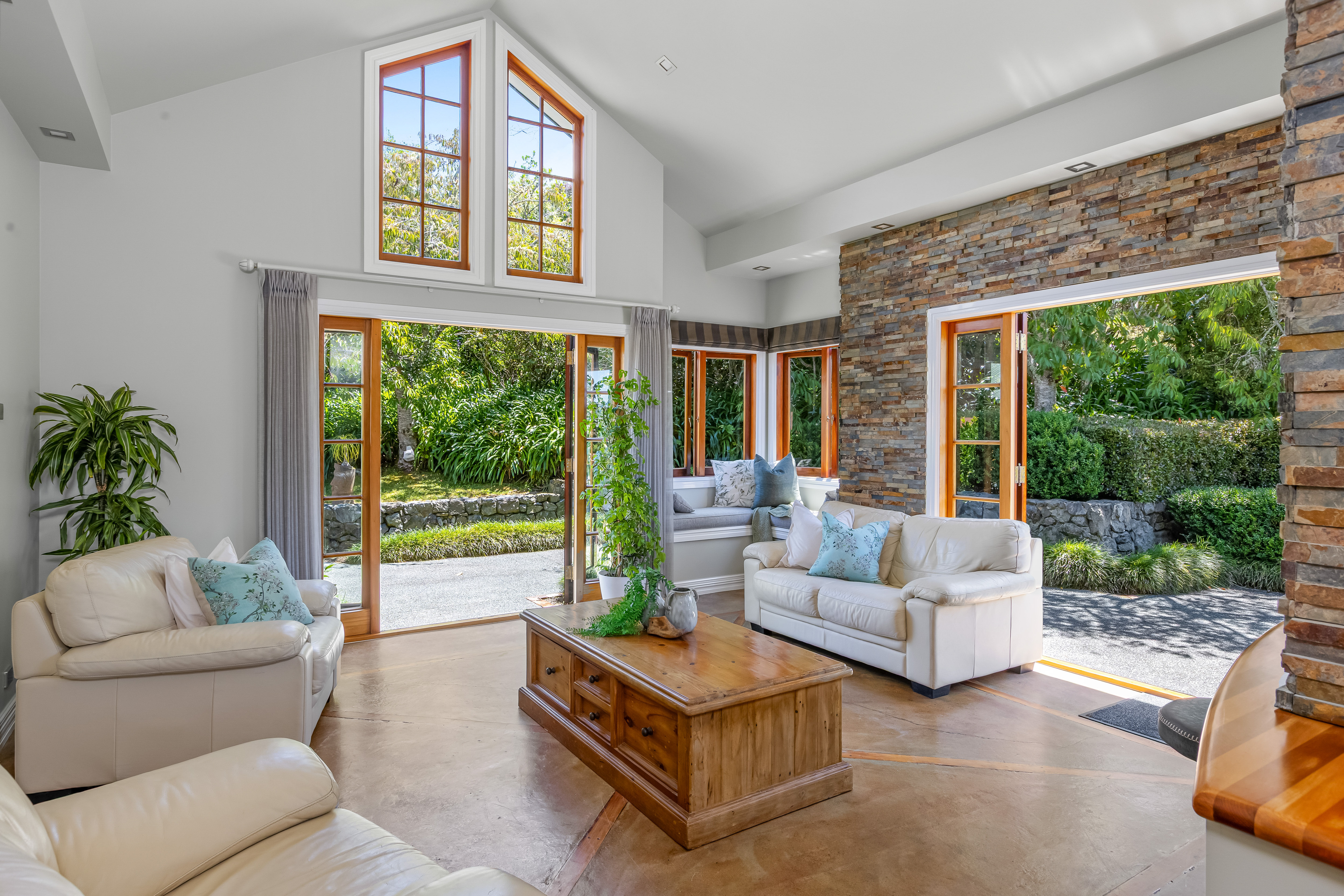  96 Pebble Brook Road, Wainui - 物件實景