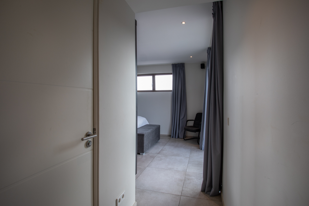 Jan Sofat, CW, 2 Bedrooms Bedrooms, ,2 BathroomsBathrooms,Residential,For Sale,1752587