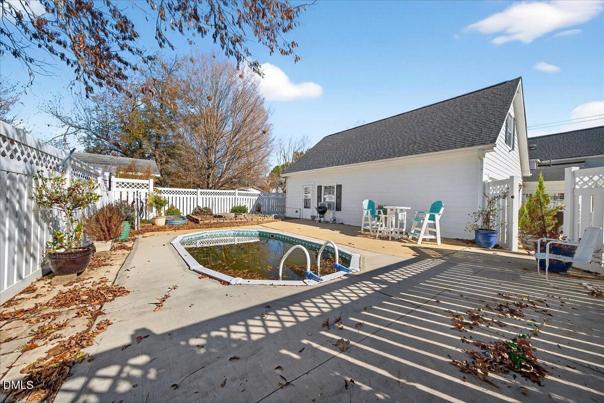 Youngsville, North Carolina, 27596, United States, 3 Bedrooms Bedrooms, ,3 BathroomsBathrooms,Residential,For Sale,2009238