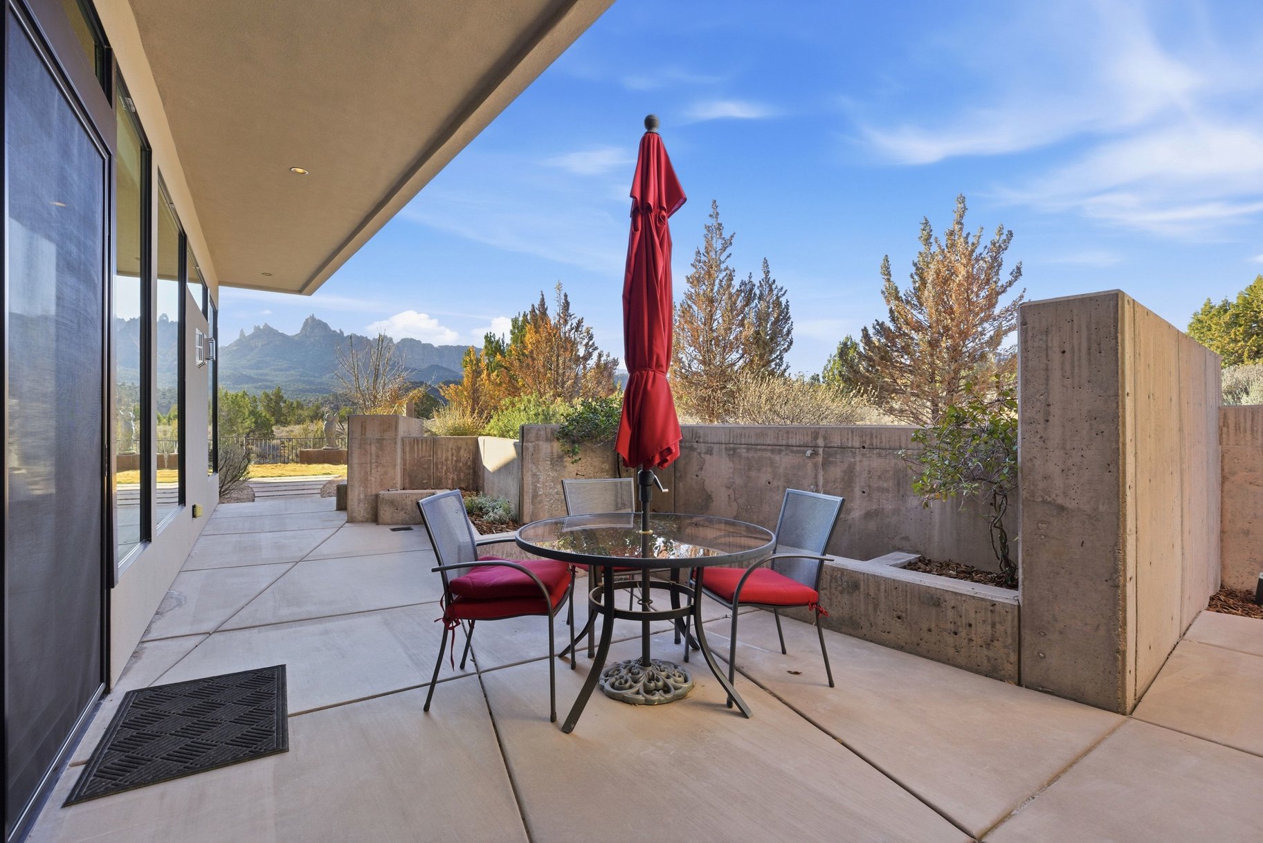  Serene Modern Sanctuary In Zion - 物件實景