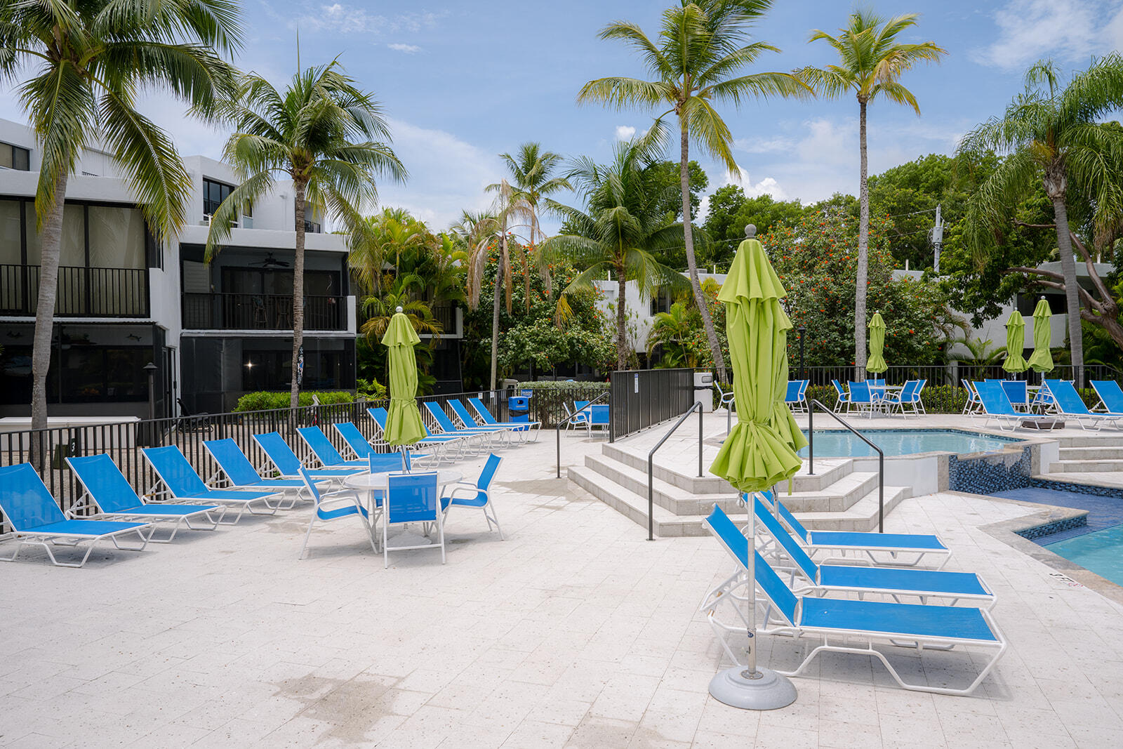 KEY LARGO, Florida, 33037, United States, 2 Bedrooms Bedrooms, ,2 BathroomsBathrooms,Residential,For Sale,1995585