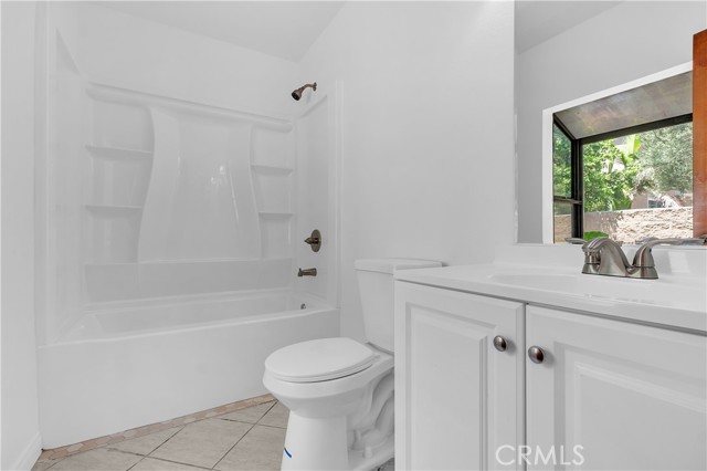 Montclair, California, 91763, United States, 3 Bedrooms Bedrooms, ,2 BathroomsBathrooms,Residential,For Sale,1984269