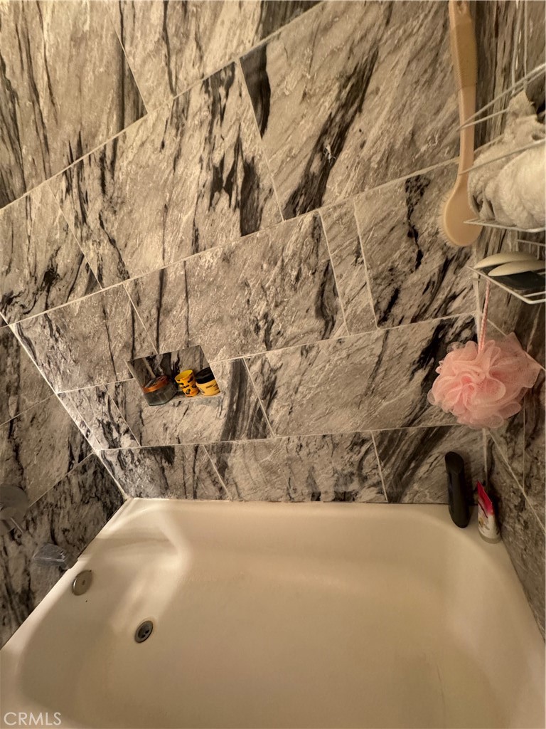 Bloomington, California, 92316, United States, 3 Bedrooms Bedrooms, ,2 BathroomsBathrooms,Residential,For Sale,2009954