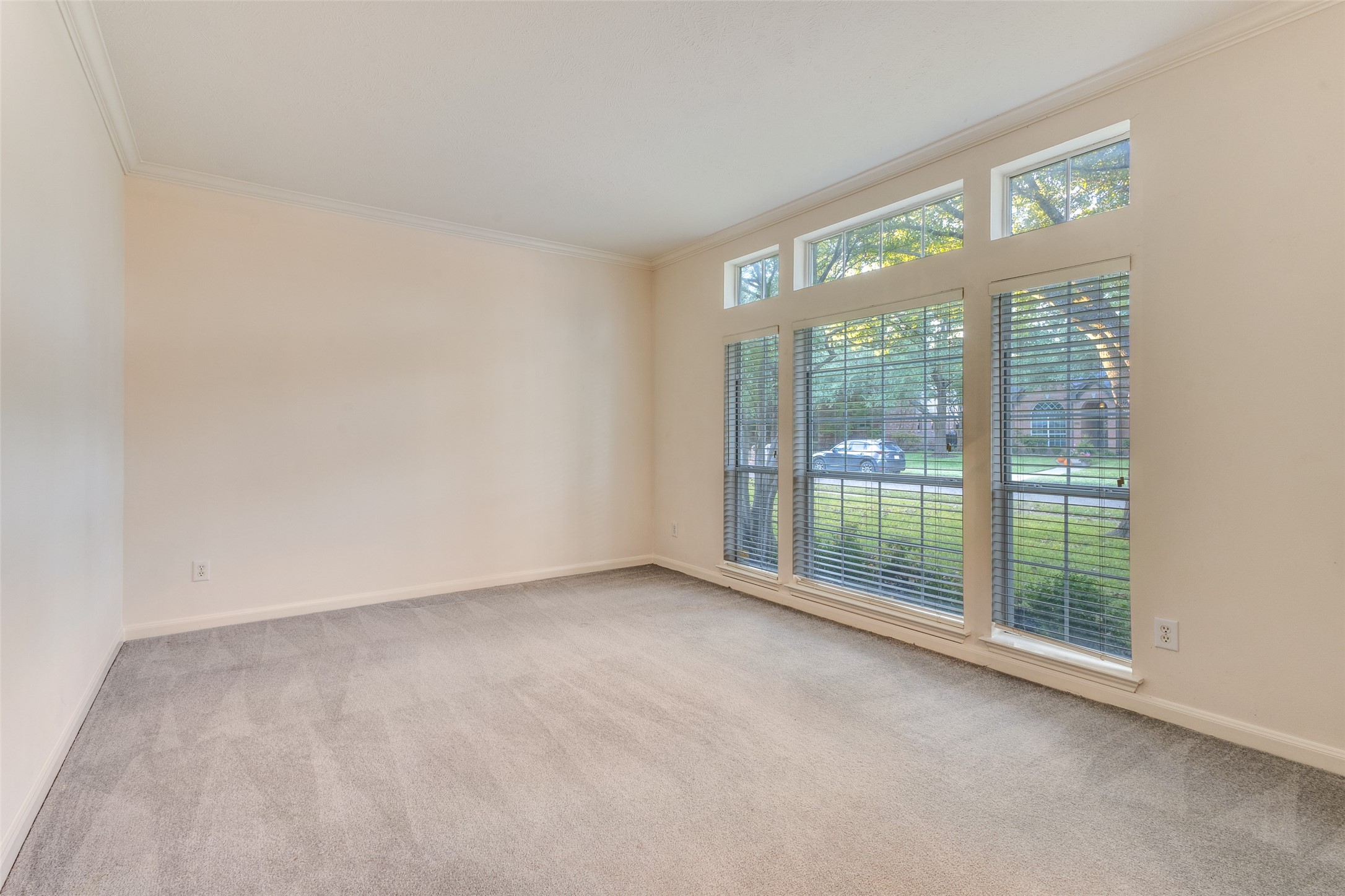 Richardson, Texas, 75082, United States, 4 Bedrooms Bedrooms, ,3 BathroomsBathrooms,Residential,For Sale,1989698