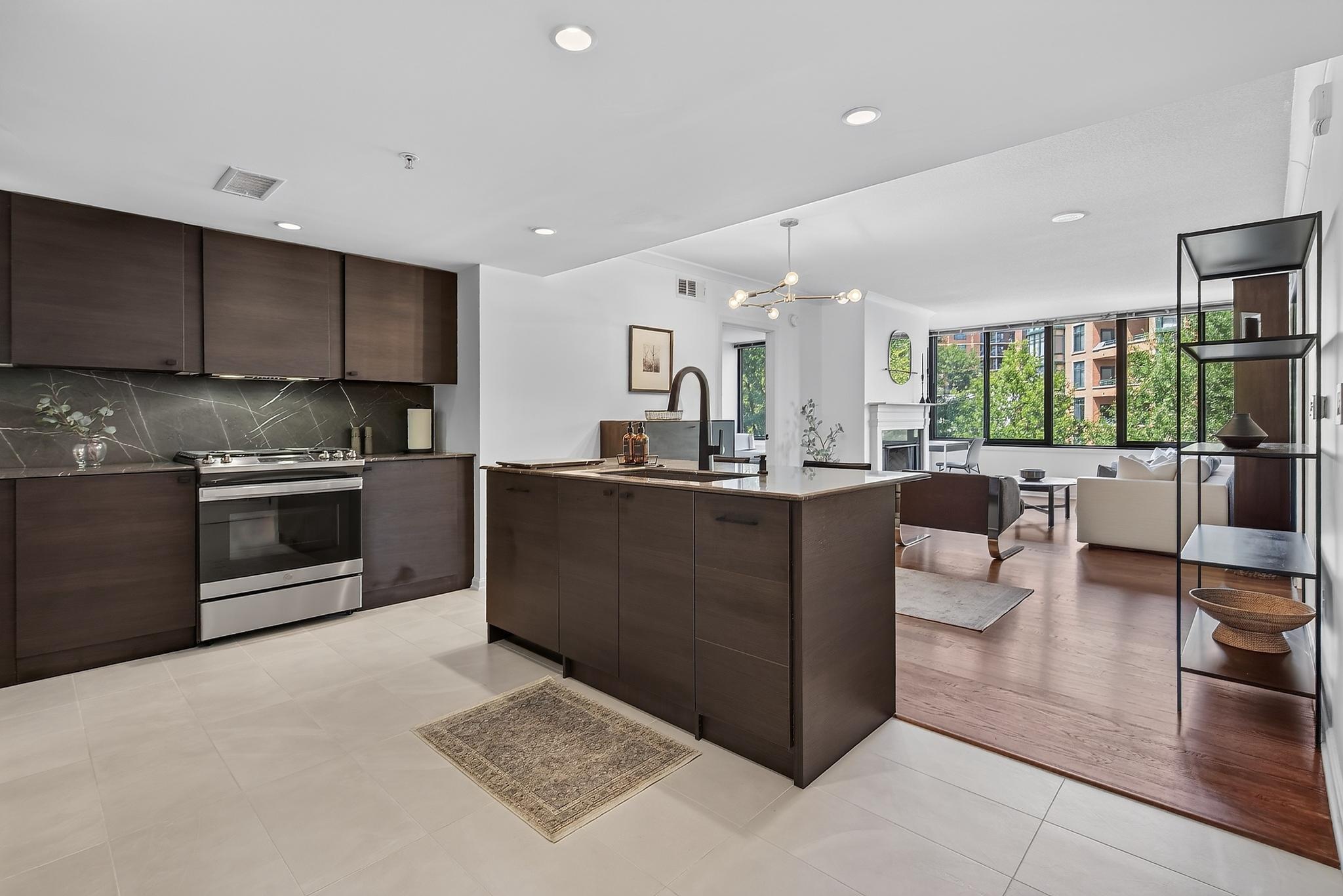  2220 Fairfax Drive, Arlington, VA, 22201 - 物件實景