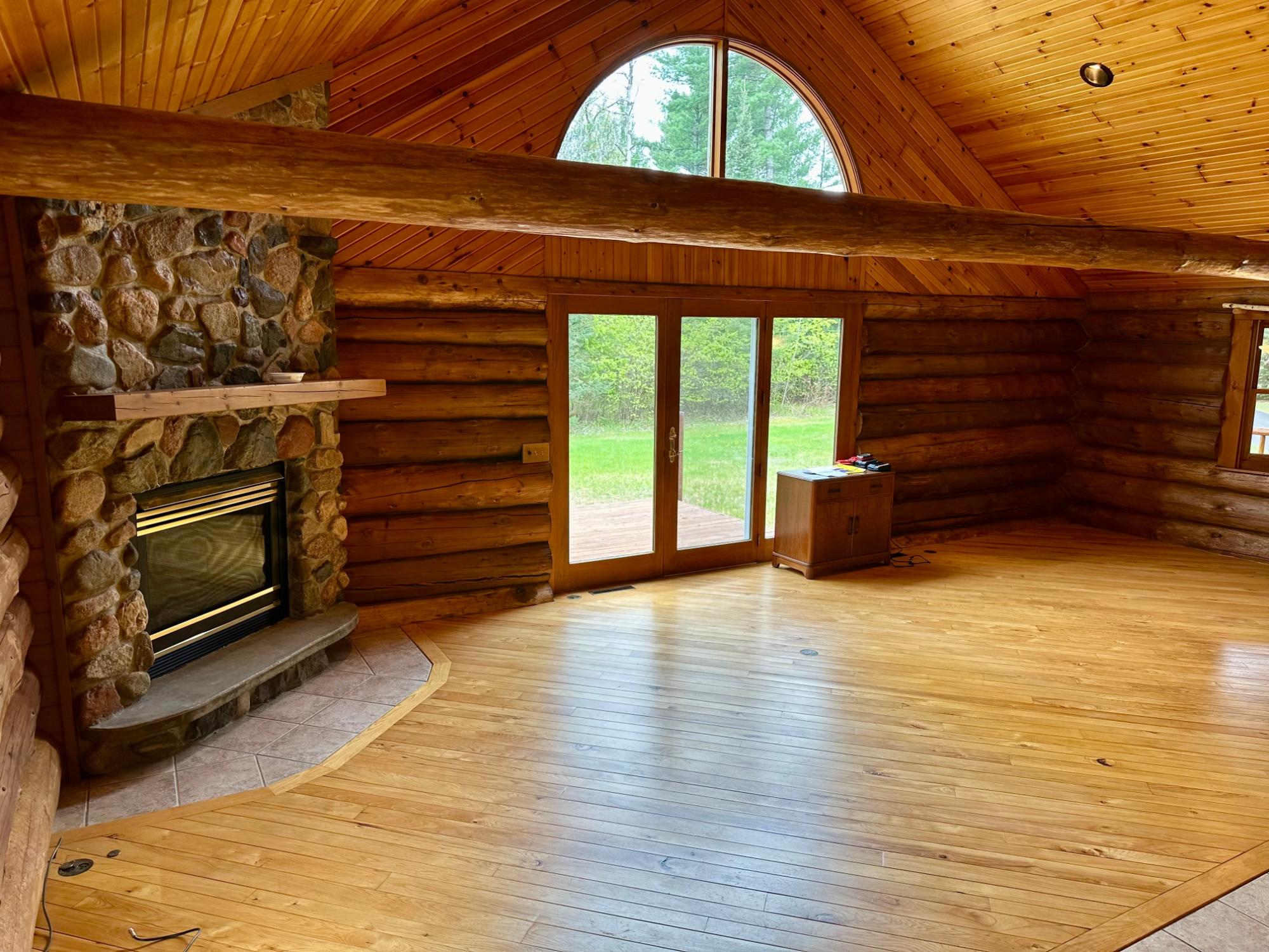 Tomahawk, Wisconsin, 54487, United States, 2 Bedrooms Bedrooms, ,2 BathroomsBathrooms,Residential,For Sale,1923926