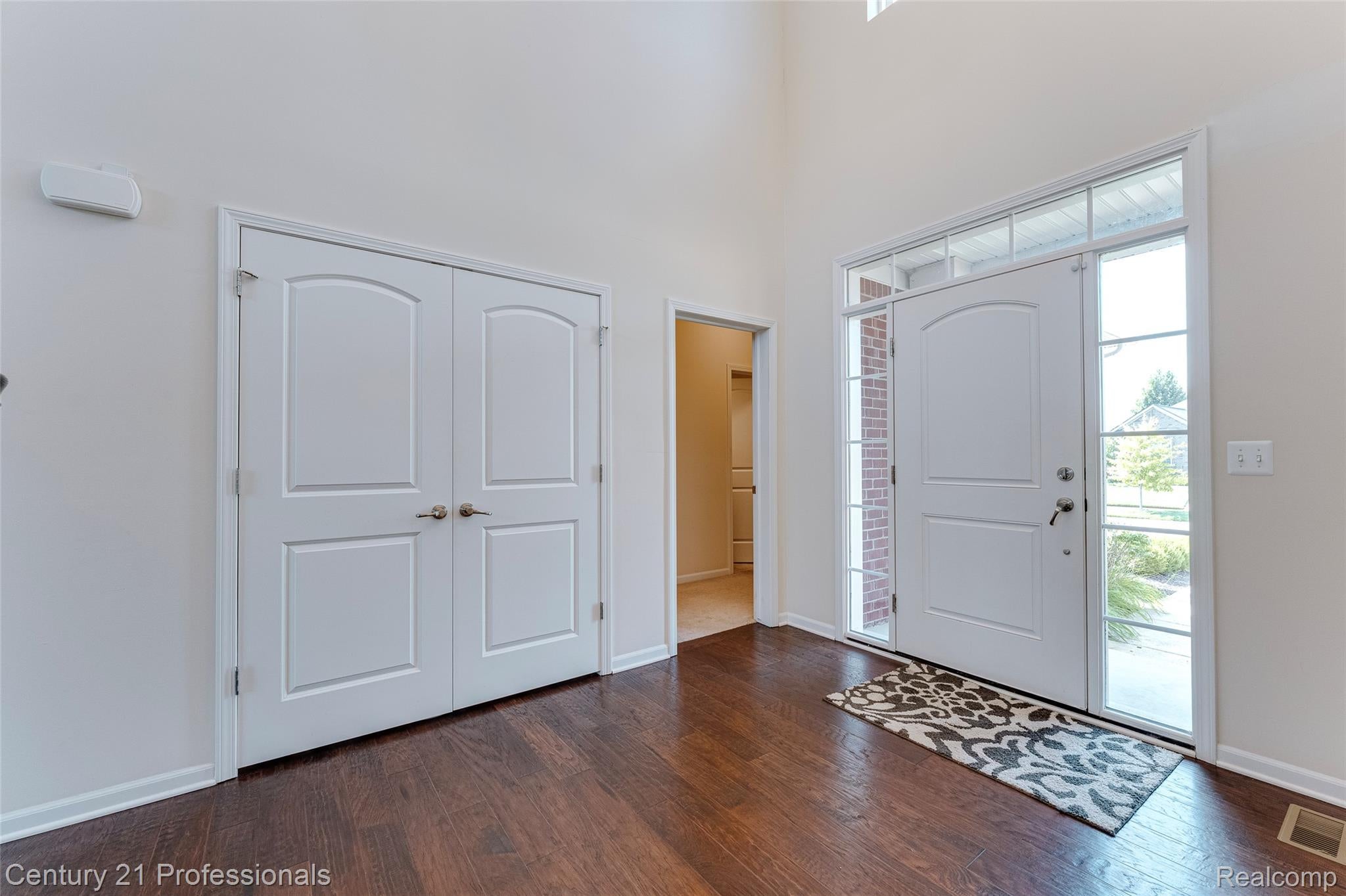 Canton, Michigan, 48187, United States, 5 Bedrooms Bedrooms, ,6 BathroomsBathrooms,Residential,For Sale,1908049