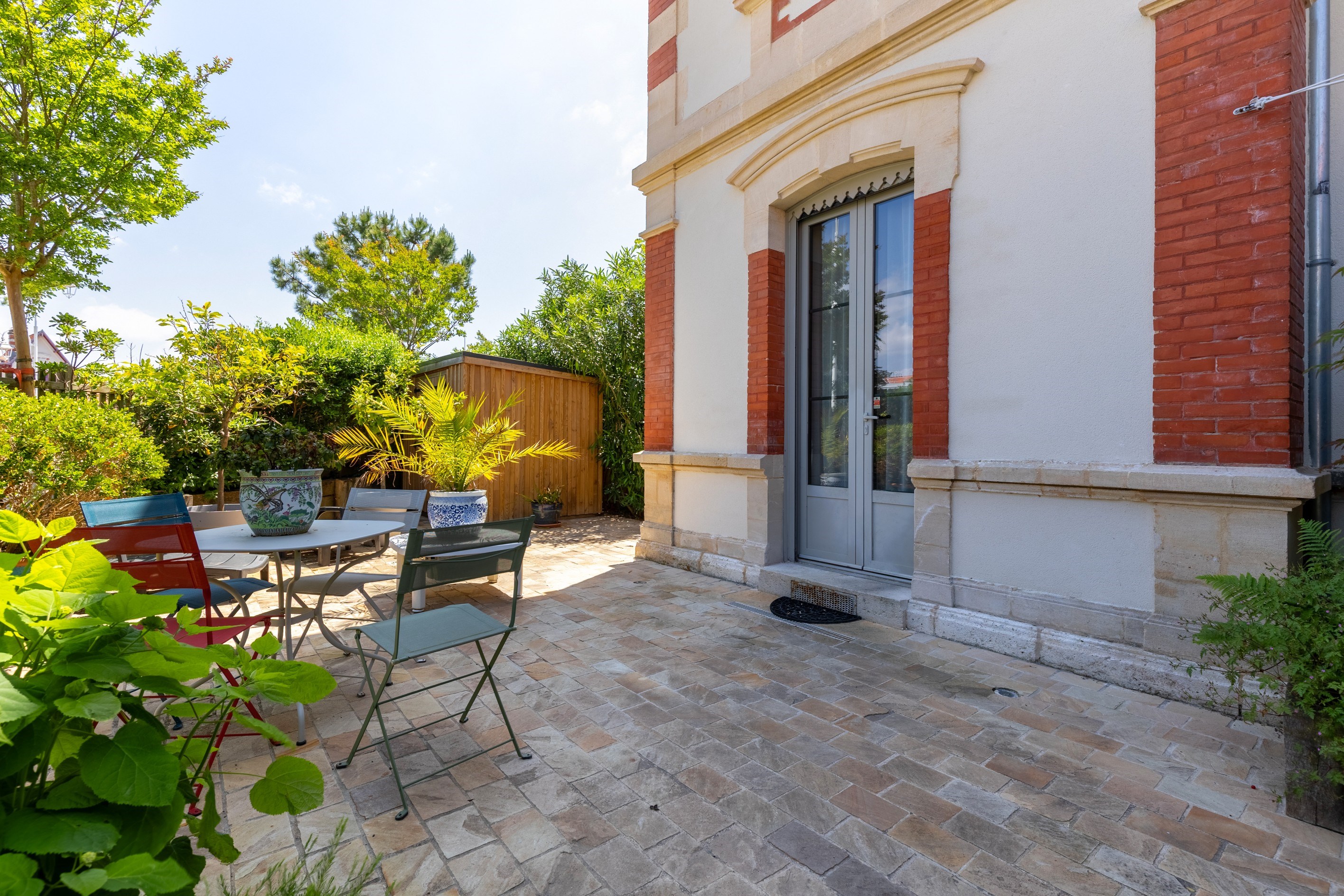  ARCACHON DOWNTOWN - MAGNIFICENT VILLA IDEALLY LOCATED CLOSE TO THE BEACH AND SH… - 物件實景