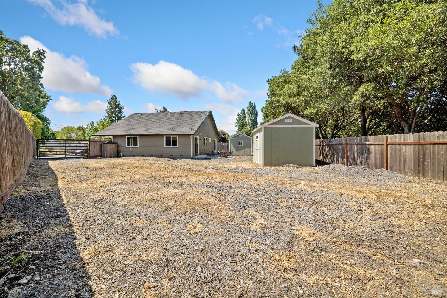 Petaluma, California, 94952, United States, 3 Bedrooms Bedrooms, ,2 BathroomsBathrooms,Residential,For Sale,1914314