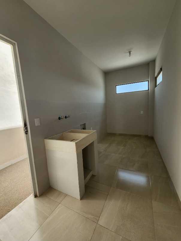 Circuito del Vi?edo, Torreón, Coahuila de Zaragoza, 27023, Mexico, 3 Bedrooms Bedrooms, ,3 BathroomsBathrooms,Residential,For Sale,Circuito del Vi?edo,1240141