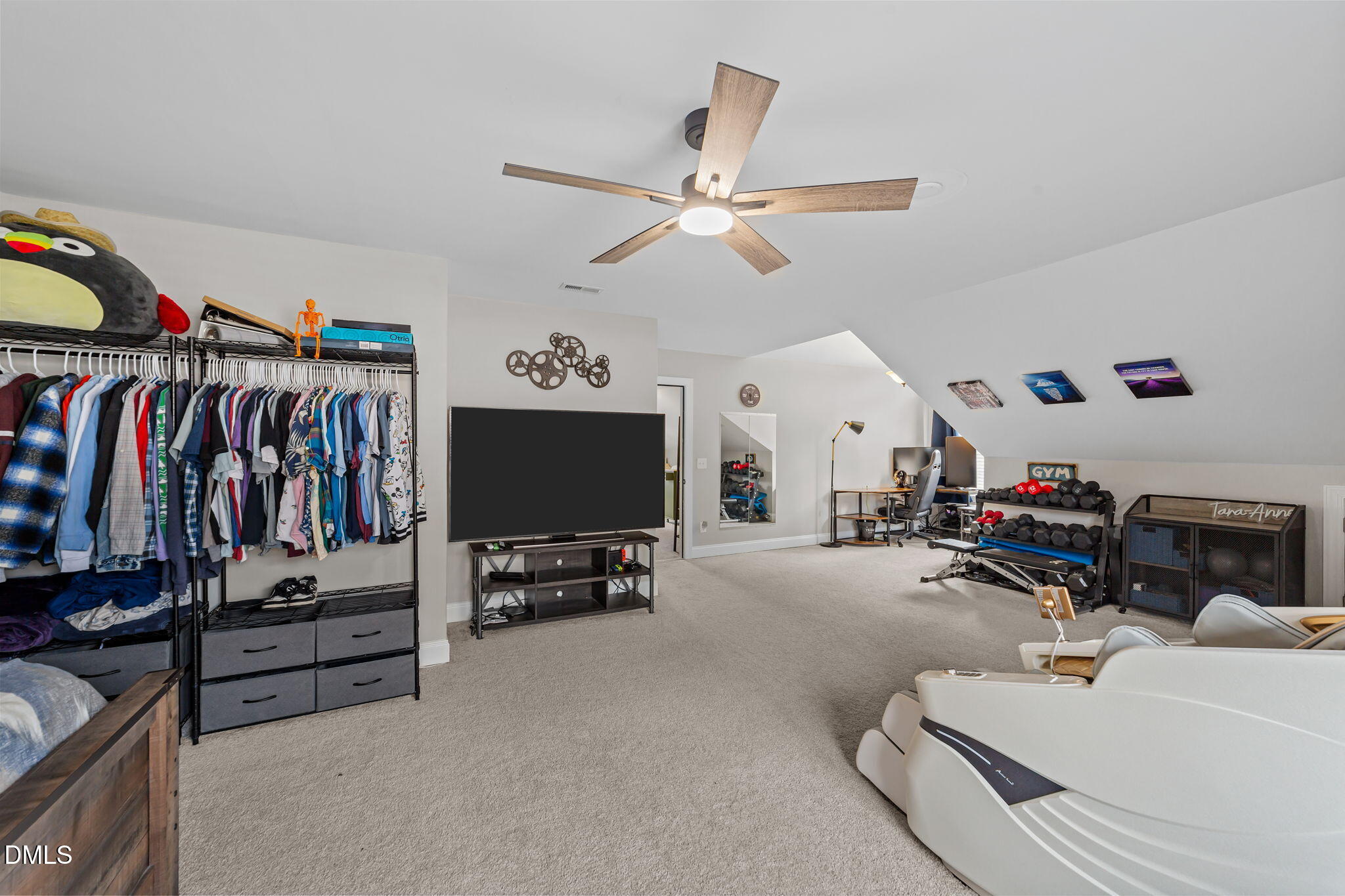 Holly Springs, North Carolina, 27540, United States, 4 Bedrooms Bedrooms, ,3 BathroomsBathrooms,Residential,For Sale,1985407