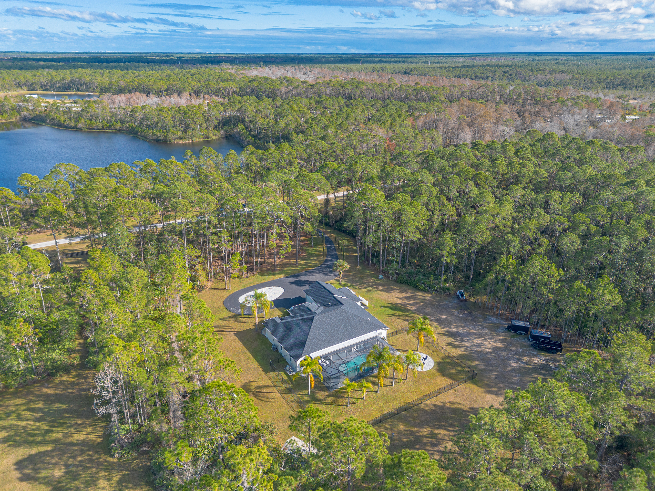 Daytona Beach, Florida, 32124, United States, 5 Bedrooms Bedrooms, ,4 BathroomsBathrooms,Residential,For Sale,2006264