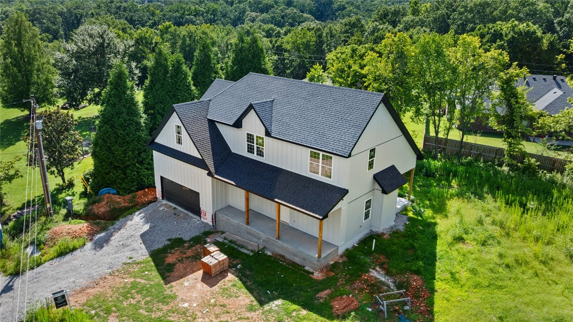 Bella Vista, Arkansas, 72715, United States, 3 Bedrooms Bedrooms, ,3 BathroomsBathrooms,Residential,For Sale,1897154