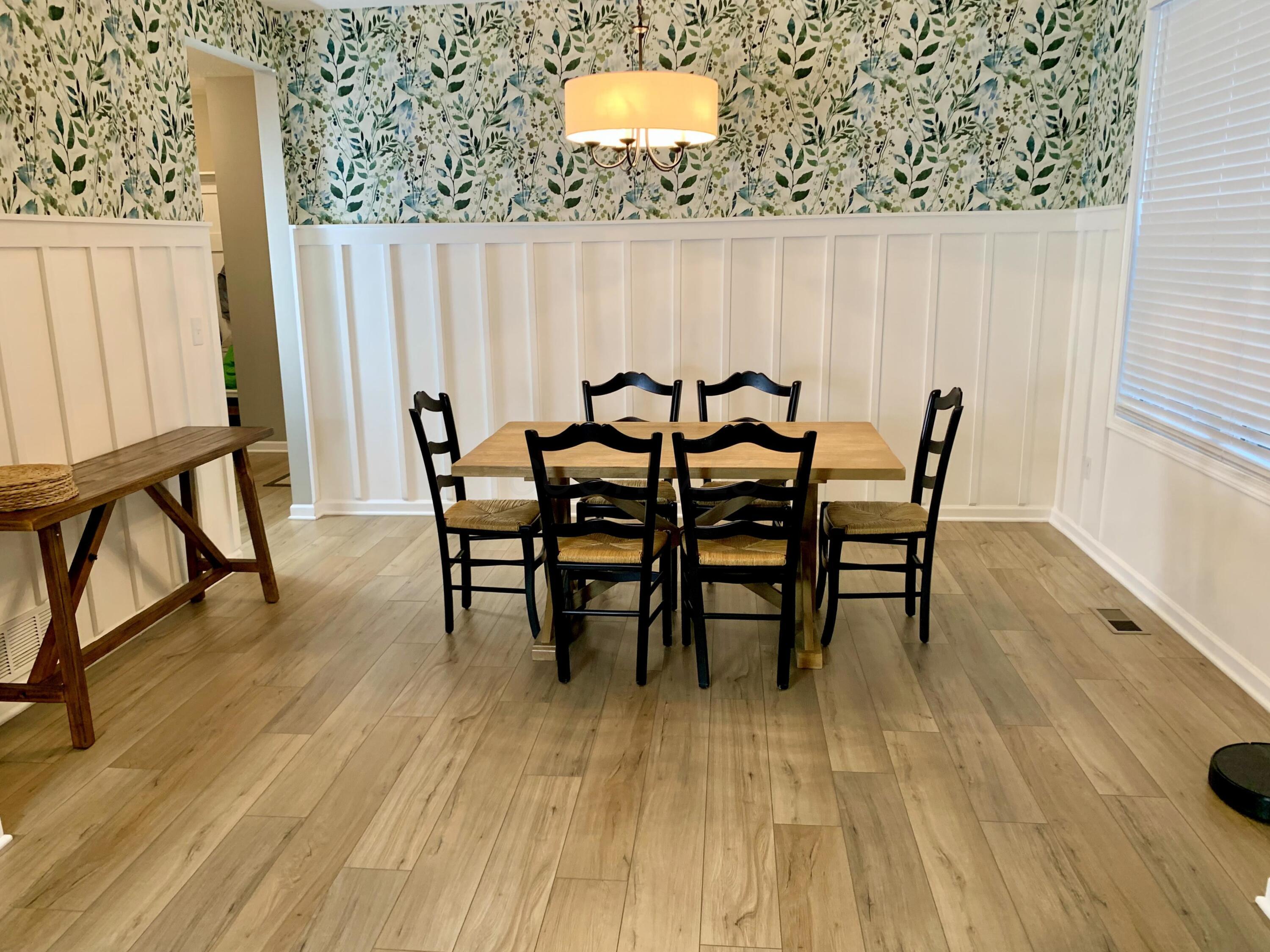 Pickerington, Ohio, 43147, United States, 4 Bedrooms Bedrooms, ,3 BathroomsBathrooms,Residential,For Sale,1958196