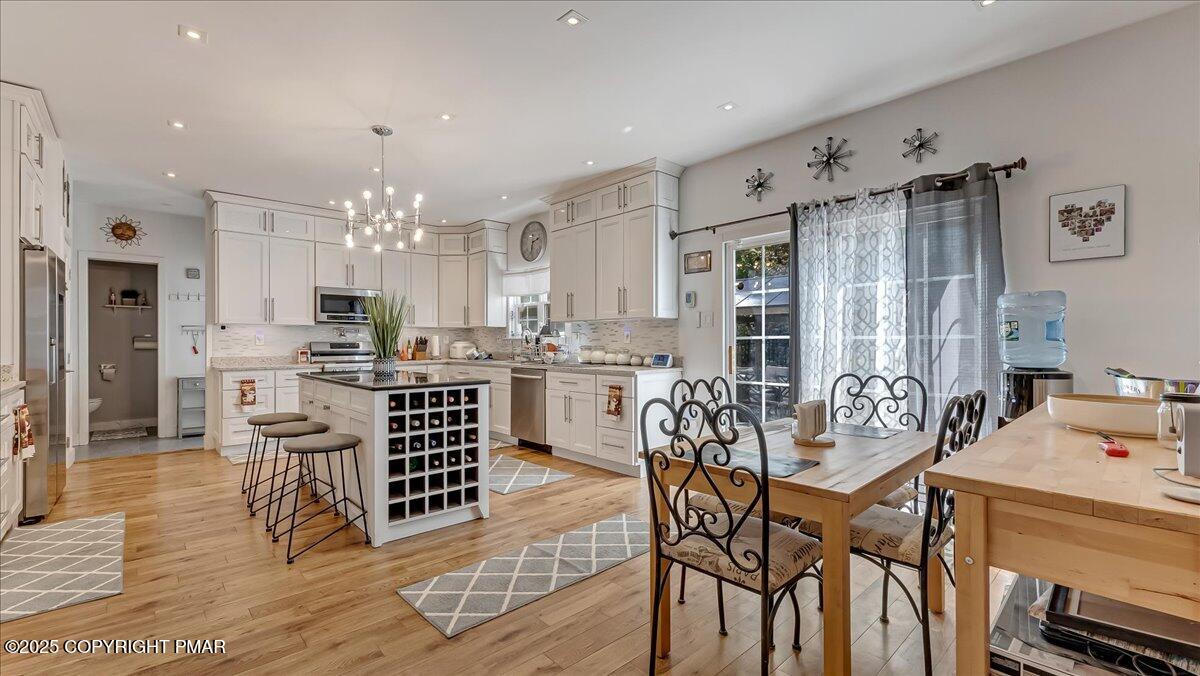 East Stroudsburg, Pennsylvania, 18302, United States, 5 Bedrooms Bedrooms, ,4 BathroomsBathrooms,Residential,For Sale,1980579