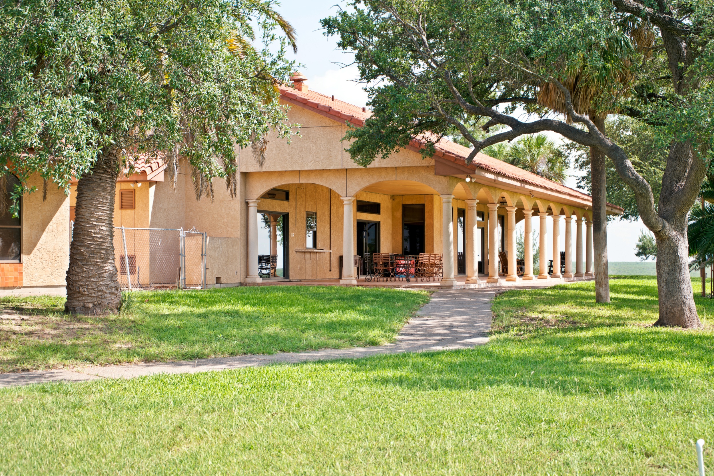  3,640+/- Acre Rosita Lake Ranch - 物件實景