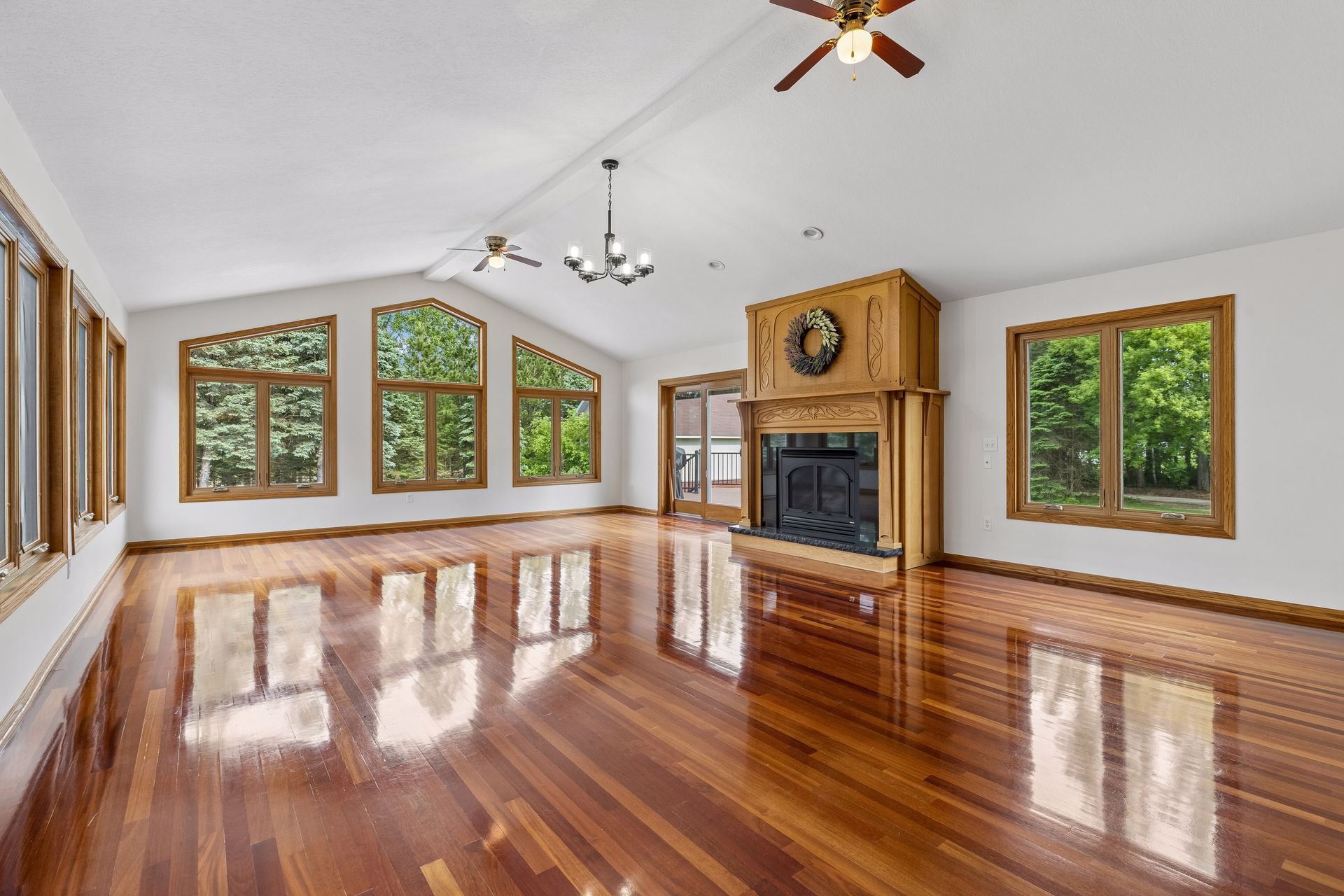  Elegant Acreage Estate with Exceptional Lifestyle Amenities - 物件實景