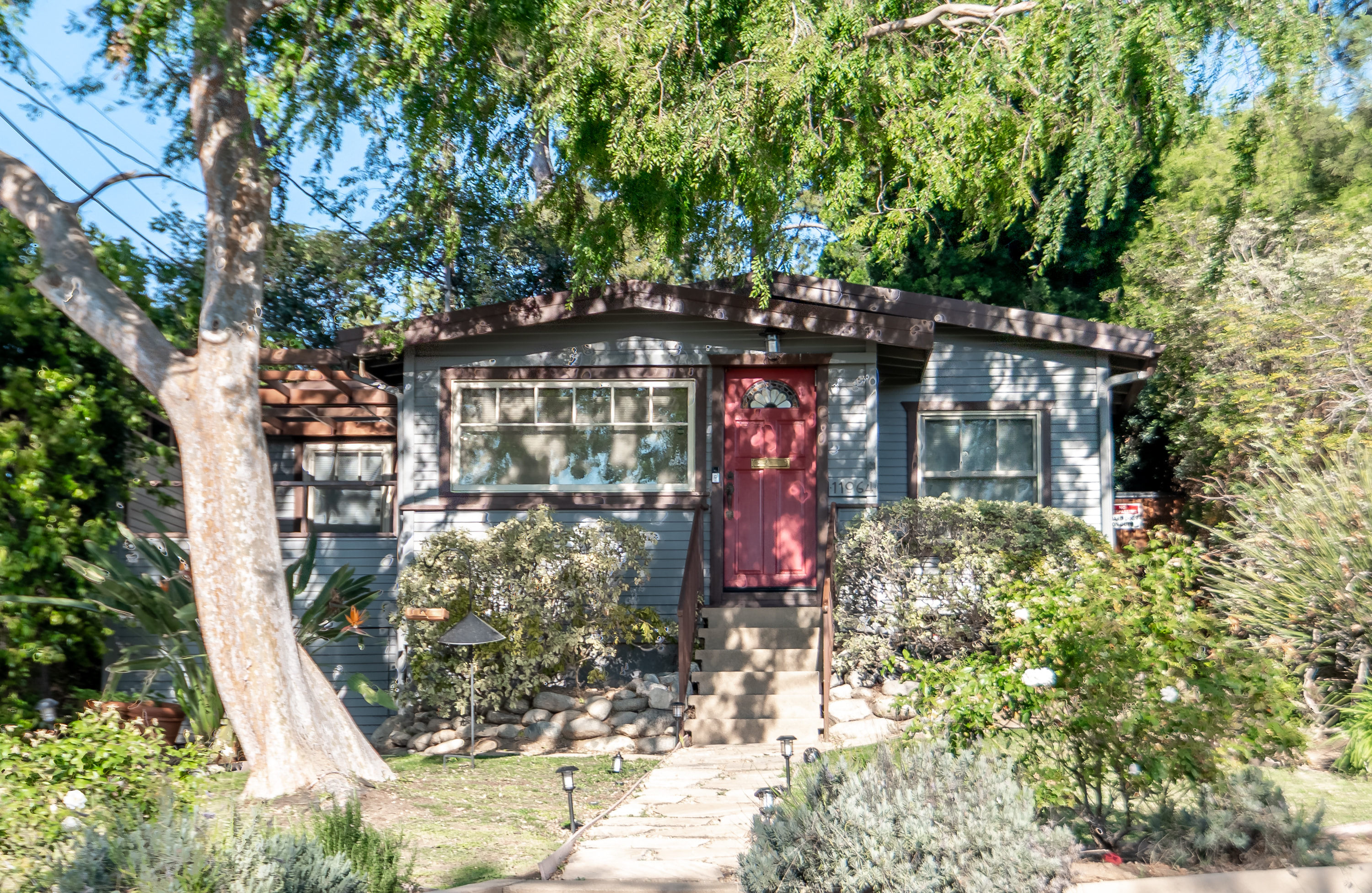  11064 Plainview Avenue, Los Angeles, CA 91042 - 物件實景