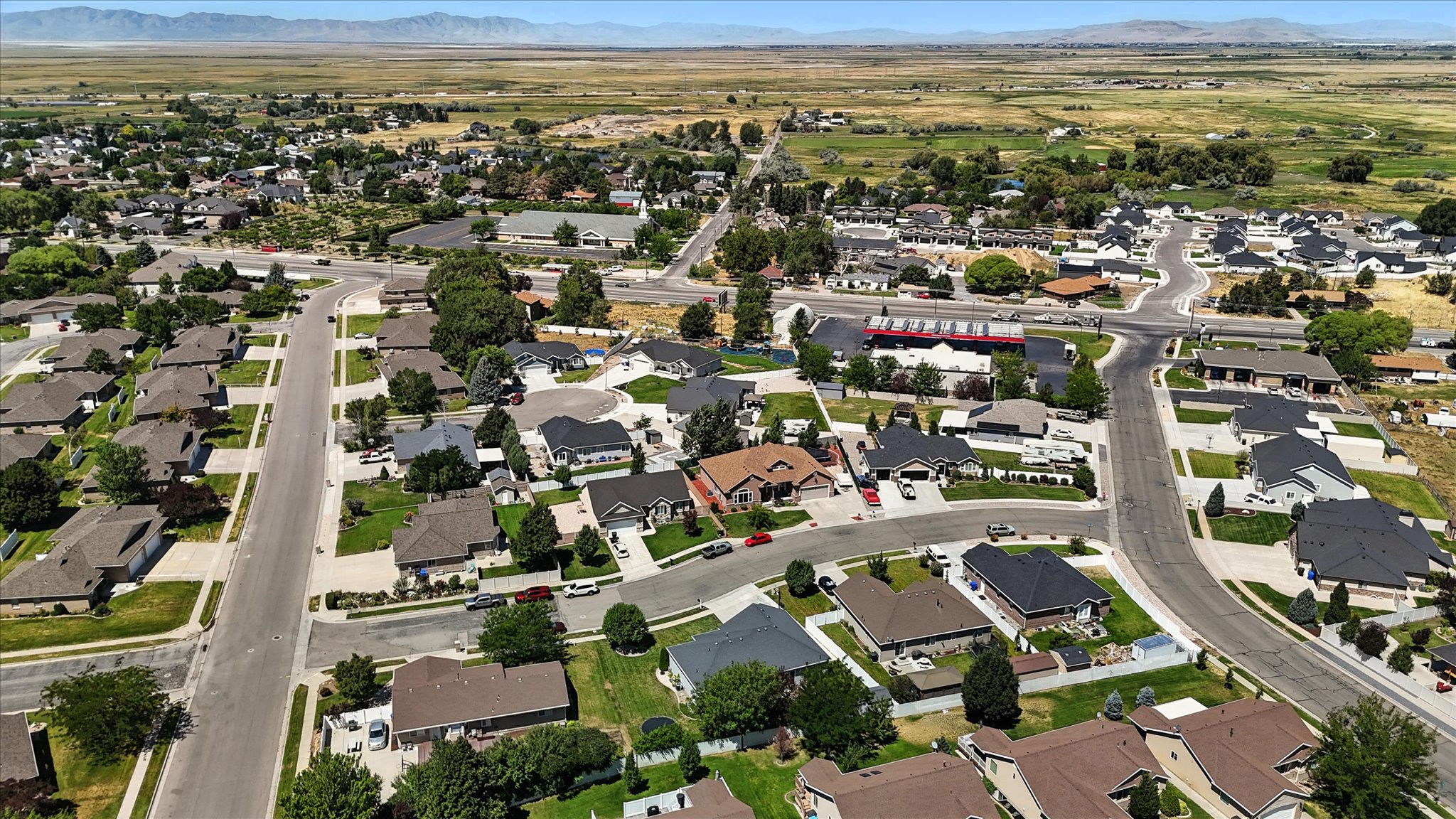 Perry, Utah, 84302, United States, 6 Bedrooms Bedrooms, ,3 BathroomsBathrooms,Residential,For Sale,1903790