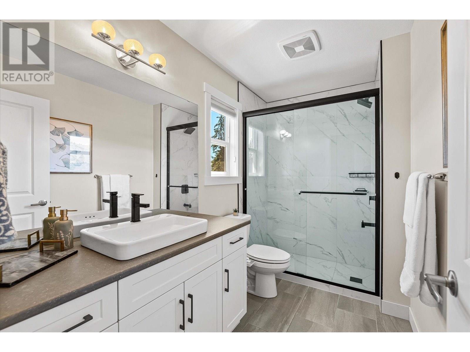 LAKE COUNTRY, British Columbia, V4V 1H8, CA, 4 Bedrooms Bedrooms, ,2 BathroomsBathrooms,Residential,For Sale,1906166