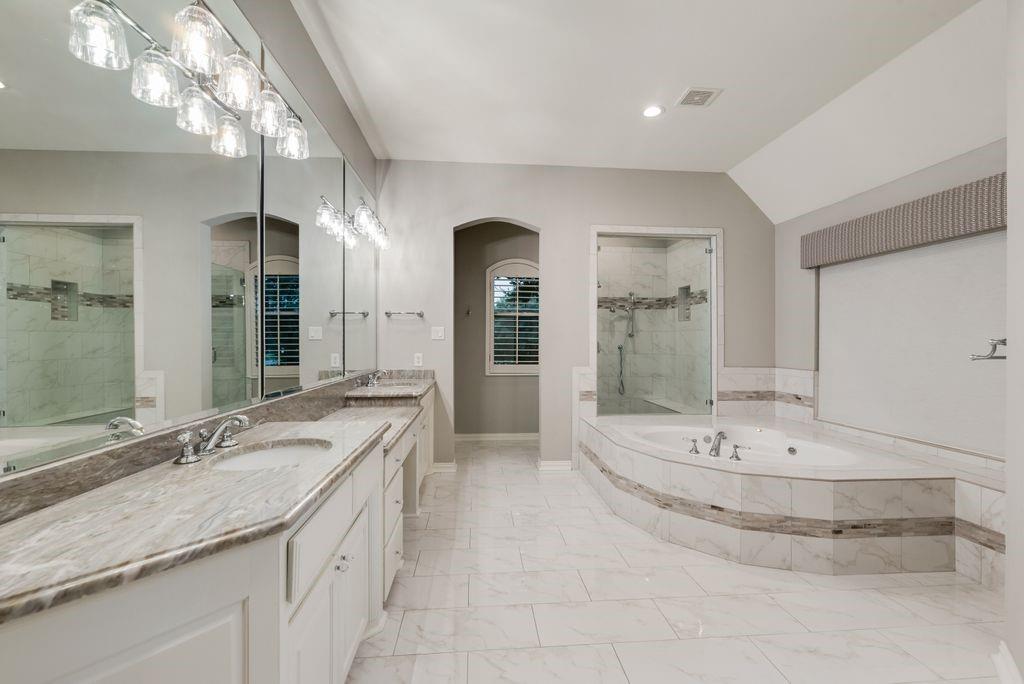 Parker, Texas, 75094, United States, 4 Bedrooms Bedrooms, ,4 BathroomsBathrooms,Residential,For Sale,1941690