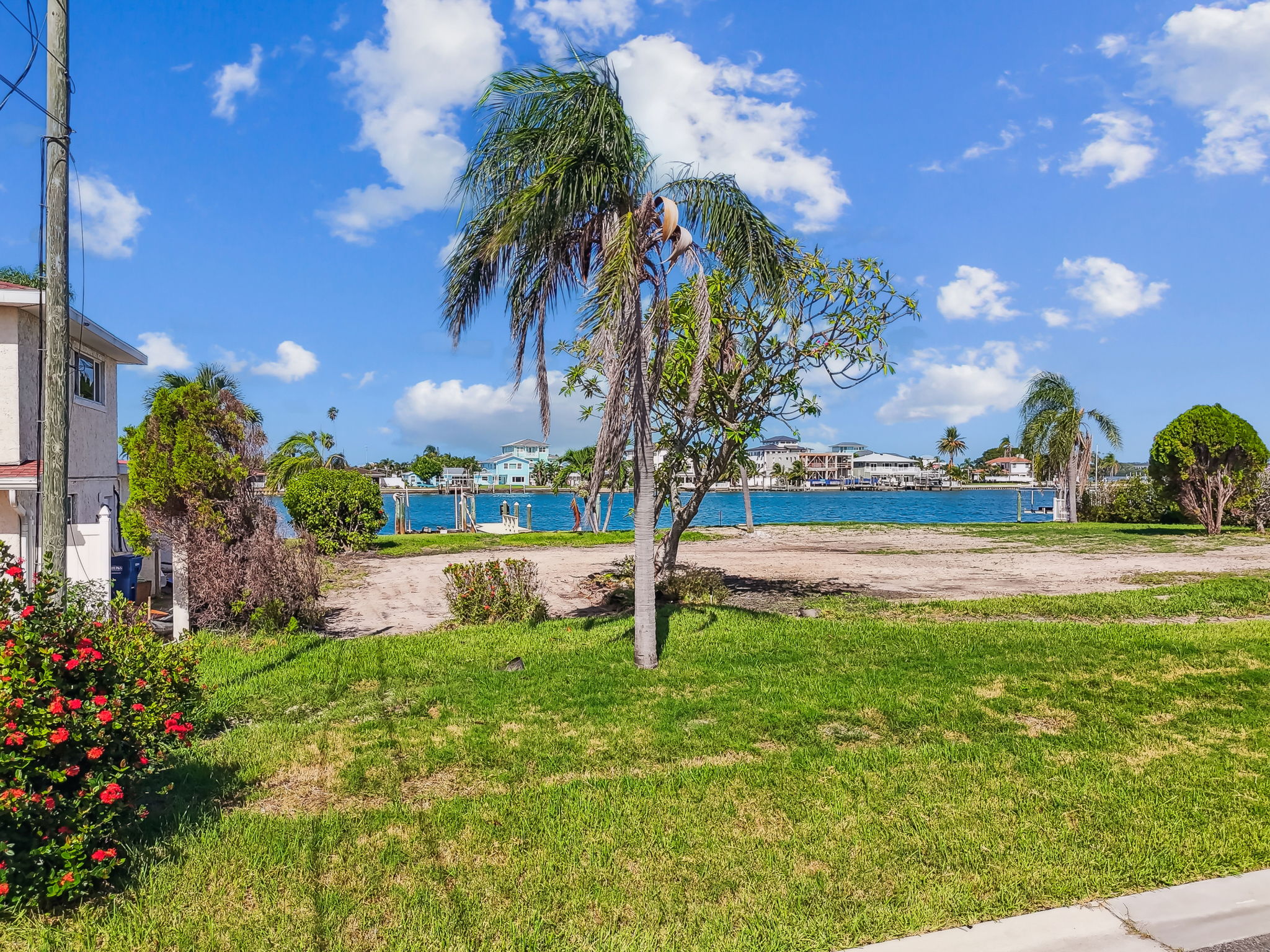 Madeira Beach, Florida, 333708, United States, 4 Bedrooms Bedrooms, ,3 BathroomsBathrooms,Residential,For Sale,1976723