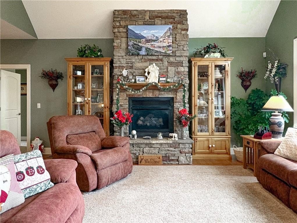 Harrison, Arkansas, 72601, United States, 3 Bedrooms Bedrooms, ,3 BathroomsBathrooms,Residential,For Sale,2005691