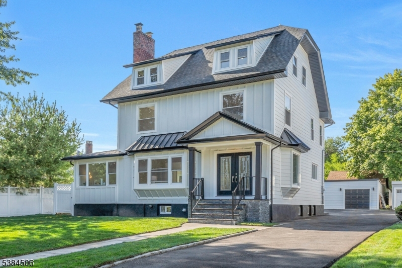 Montclair Twp., New Jersey, 07042, United States, 6 Bedrooms Bedrooms, ,5 BathroomsBathrooms,Residential,For Sale,1947111
