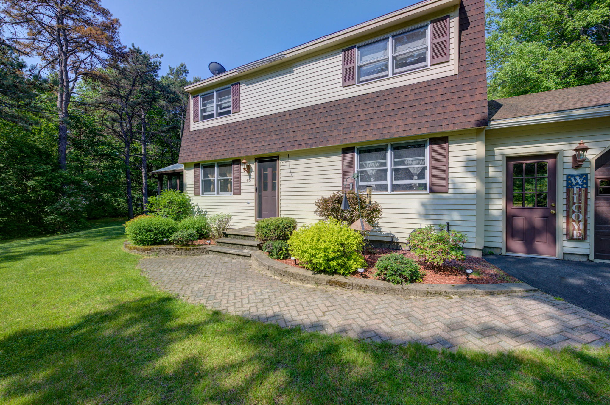 Gray, Maine, 04039, United States, 3 Bedrooms Bedrooms, ,2 BathroomsBathrooms,Residential,For Sale,1874215