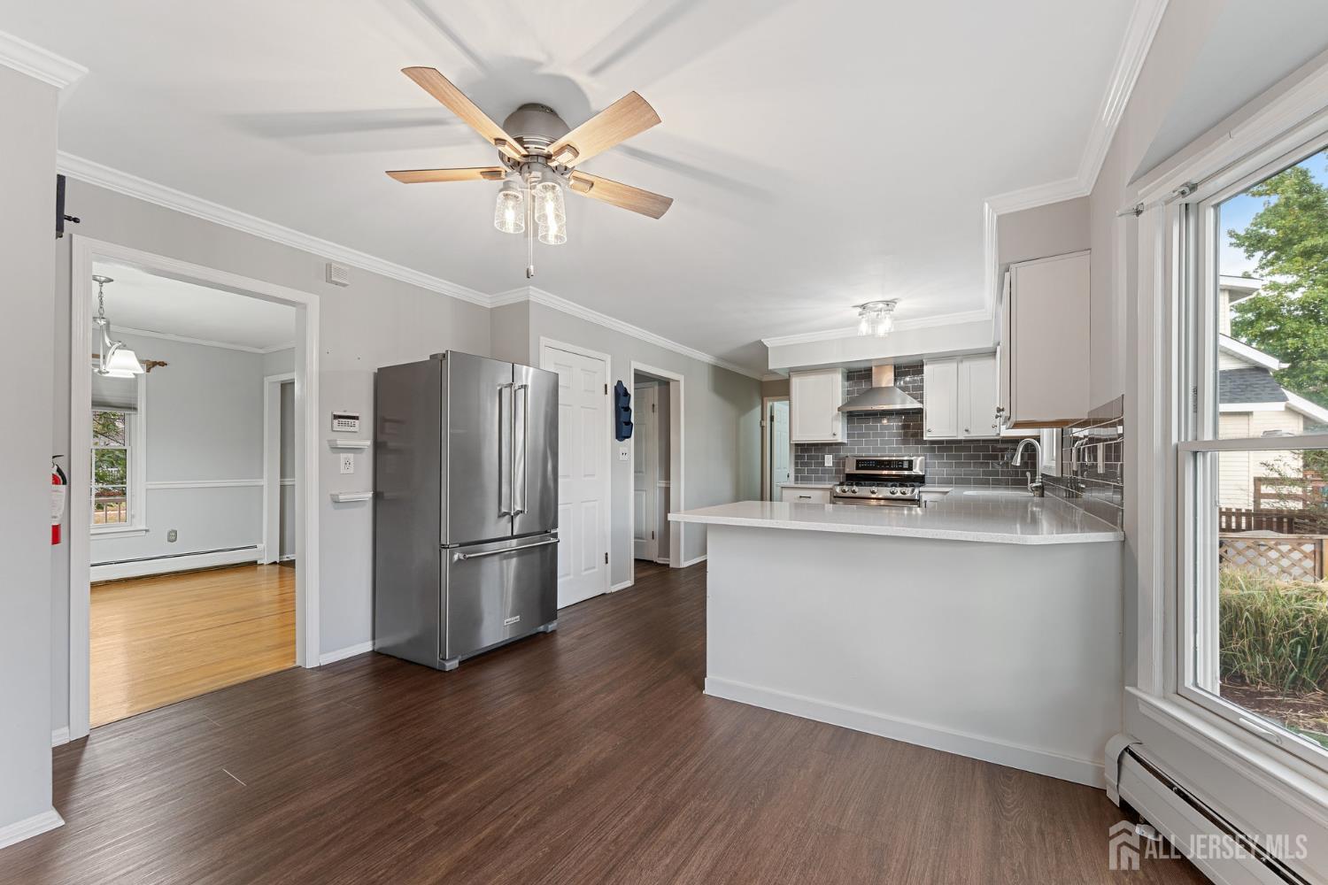 Middlesex, New Jersey, 08846, United States, 4 Bedrooms Bedrooms, ,3 BathroomsBathrooms,Residential,For Sale,1968933