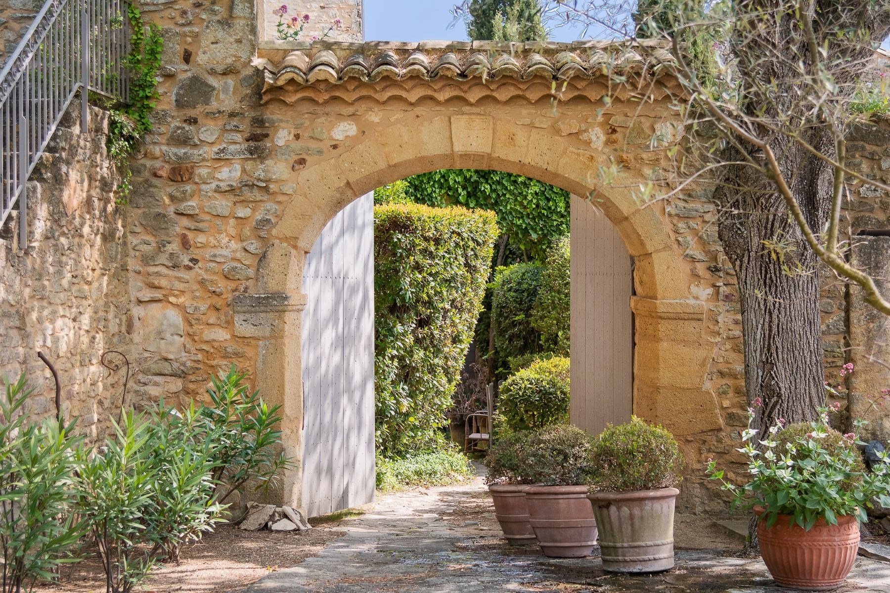  Uzès - Stunning Mas with Exceptional Views, Peaceful Setting - 物件實景