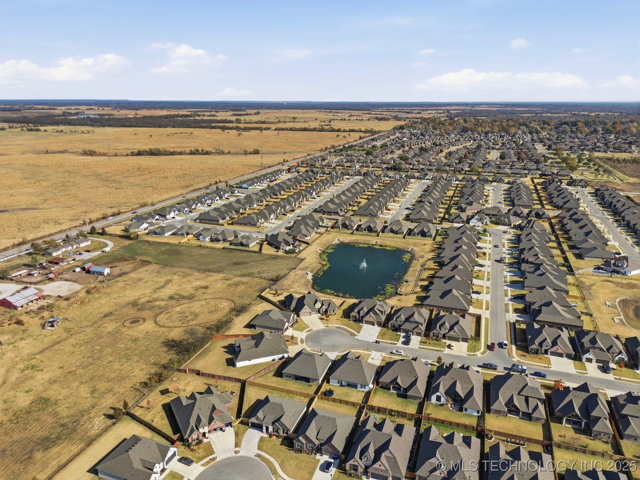 Broken Arrow, Oklahoma, 74014, United States, 4 Bedrooms Bedrooms, ,3 BathroomsBathrooms,Residential,For Sale,1992864