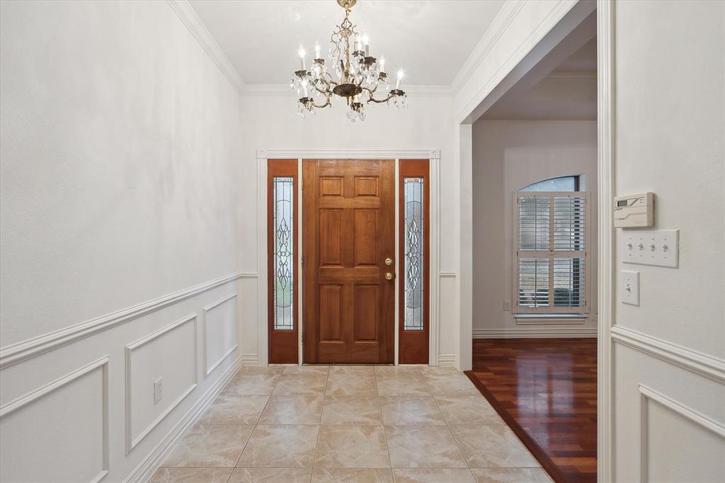 Denton, Texas, 76205, United States, 4 Bedrooms Bedrooms, ,4 BathroomsBathrooms,Residential,For Sale,1915796