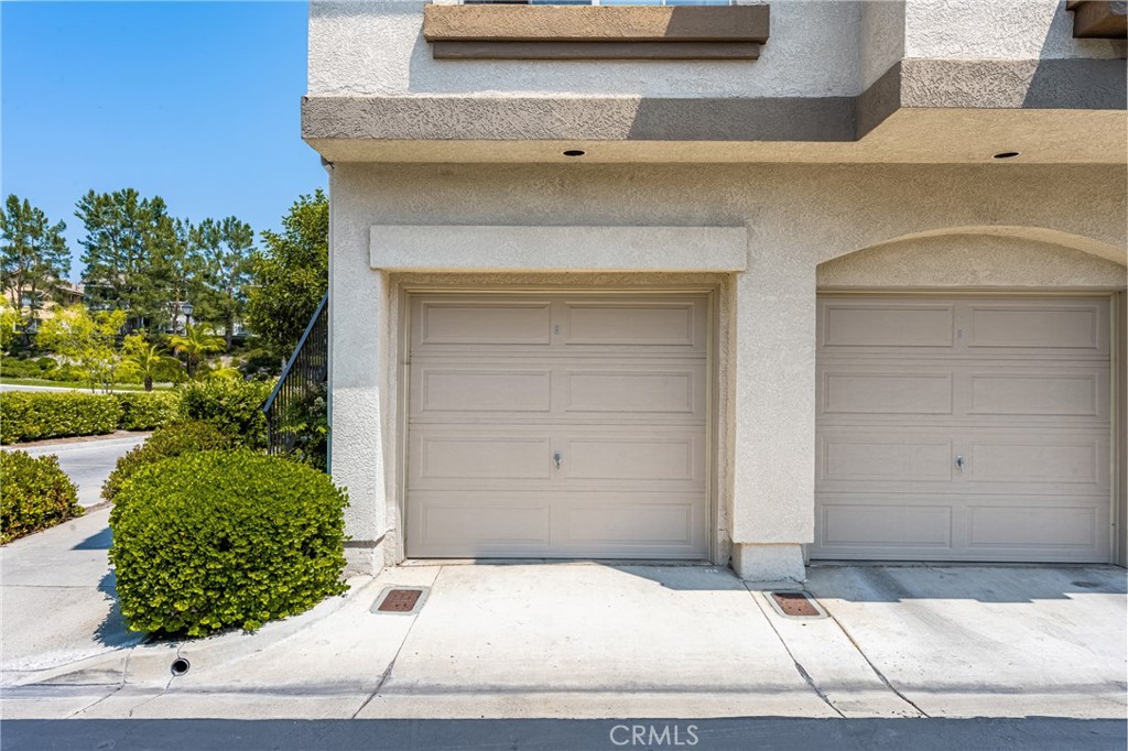 Lake Forest, California, 92610, United States, 2 Bedrooms Bedrooms, ,2 BathroomsBathrooms,Residential,For Sale,1846936