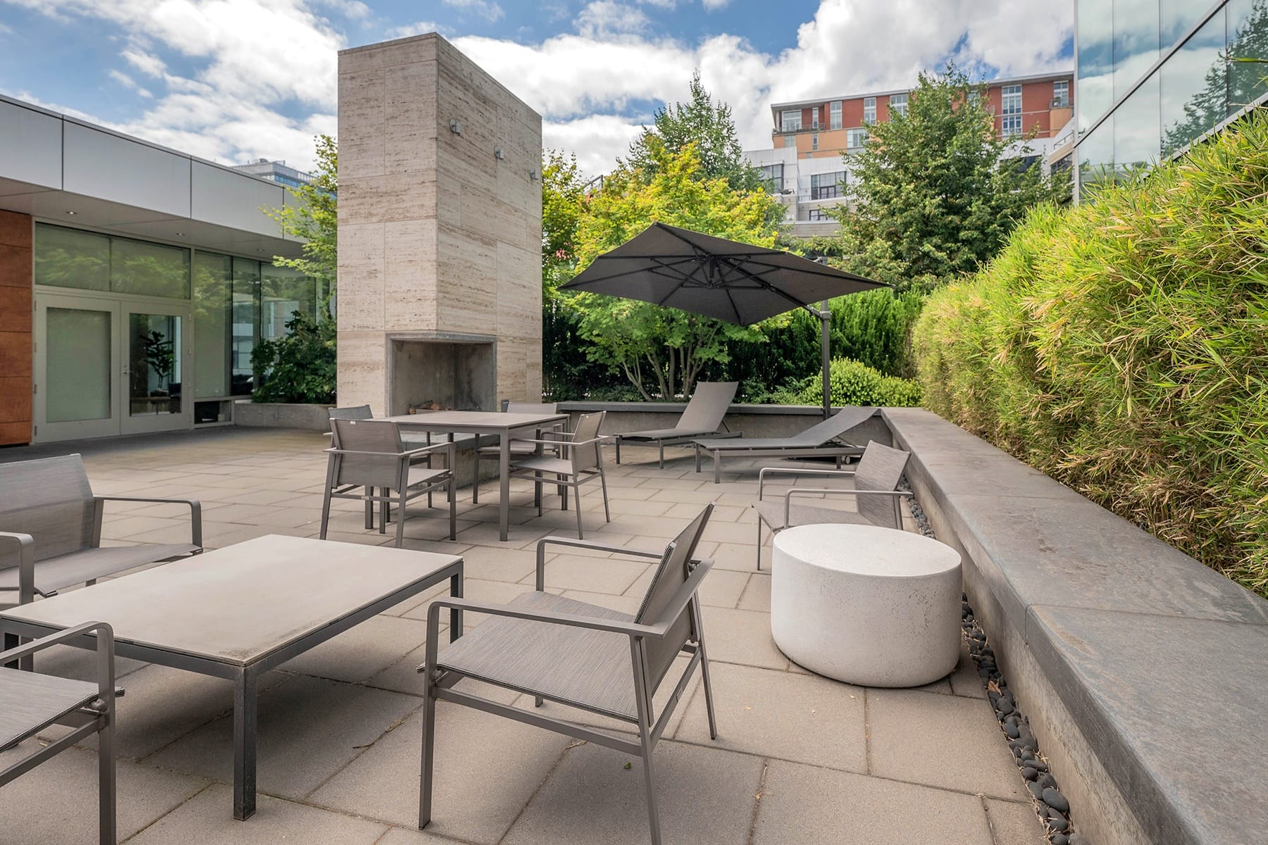  1001 NW LOVEJOY ST #TH 802 Portland, OR 97209 - 物件實景