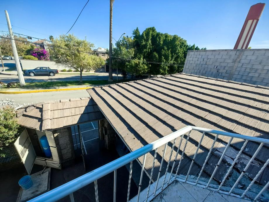 Laguna Sur, Torreón, Coahuila de Zaragoza, 27200, Mexico, 5 Bedrooms Bedrooms, ,4 BathroomsBathrooms,Residential,For Sale,Laguna Sur,1672226