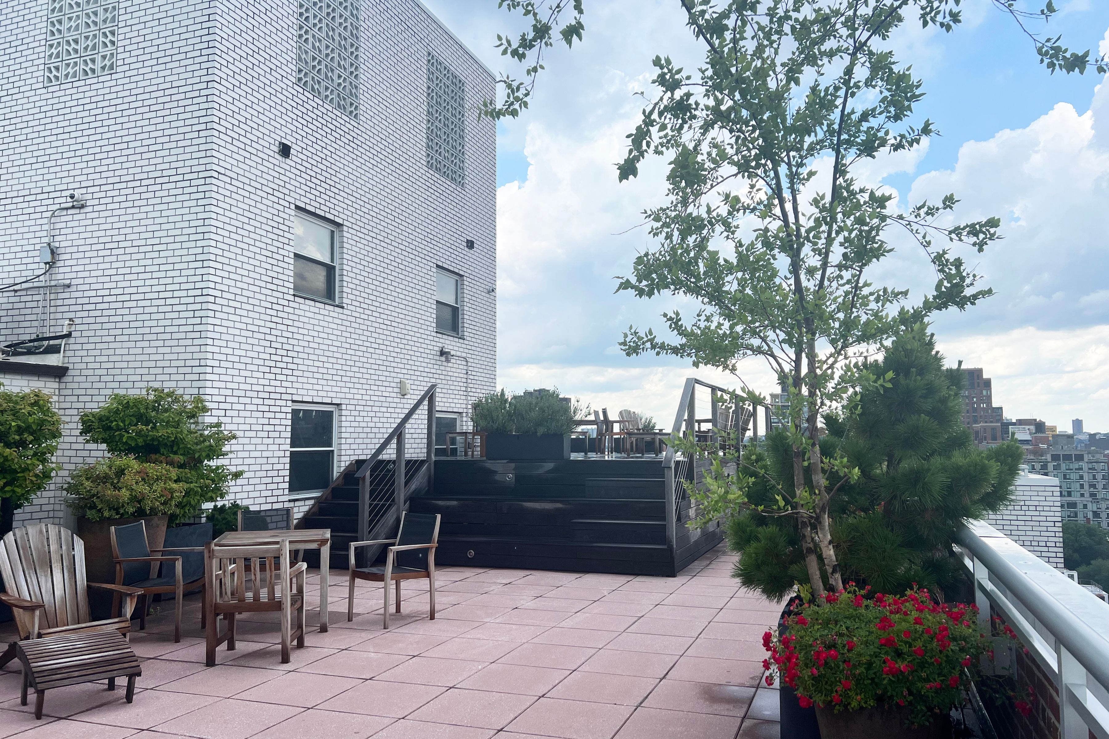  Mint Bright Elegant 2 Bed/1 Bath with W/D - 物件實景