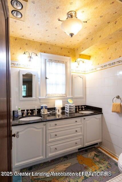 East Lansing, Michigan, 48823, United States, 6 Bedrooms Bedrooms, ,6 BathroomsBathrooms,Residential,For Sale,1992121